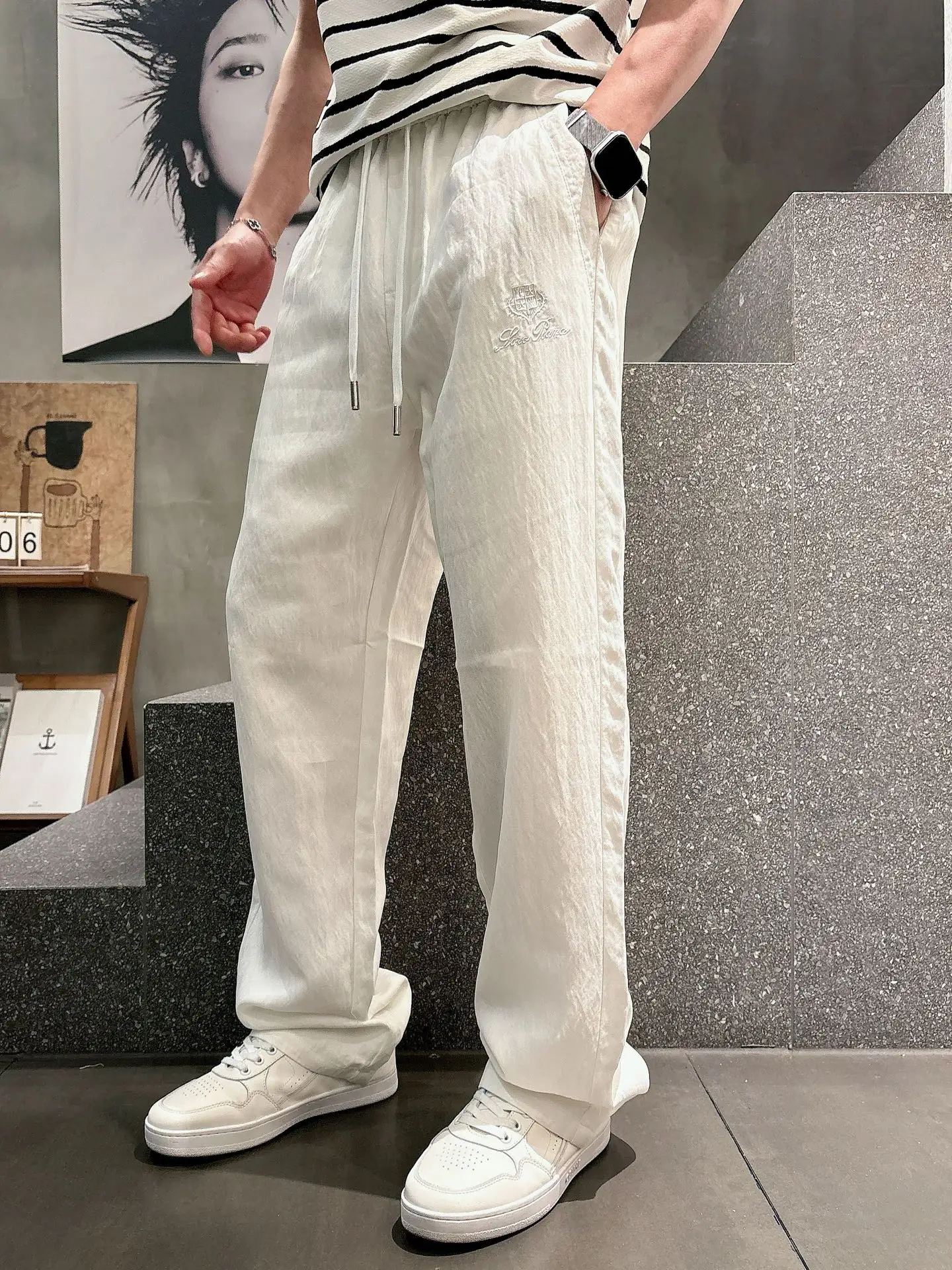 Embroidered Logo Drawstring Trousers D23512934 — view 3