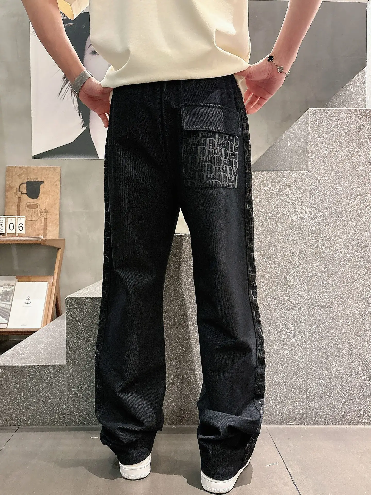 Logo-Jacquard Taped Track Pants D23512929 — view 2