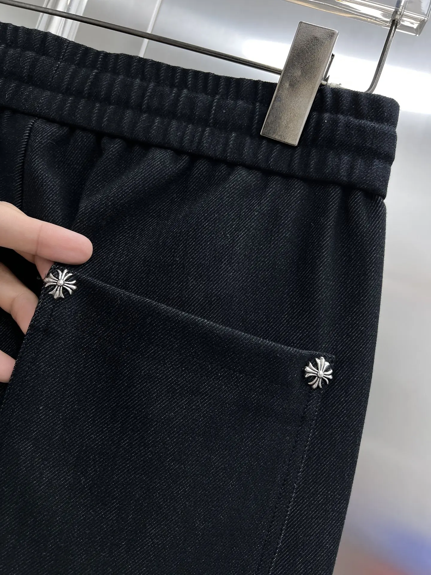 Embroidered Logo Drawstring Trousers D23014227 — view 6