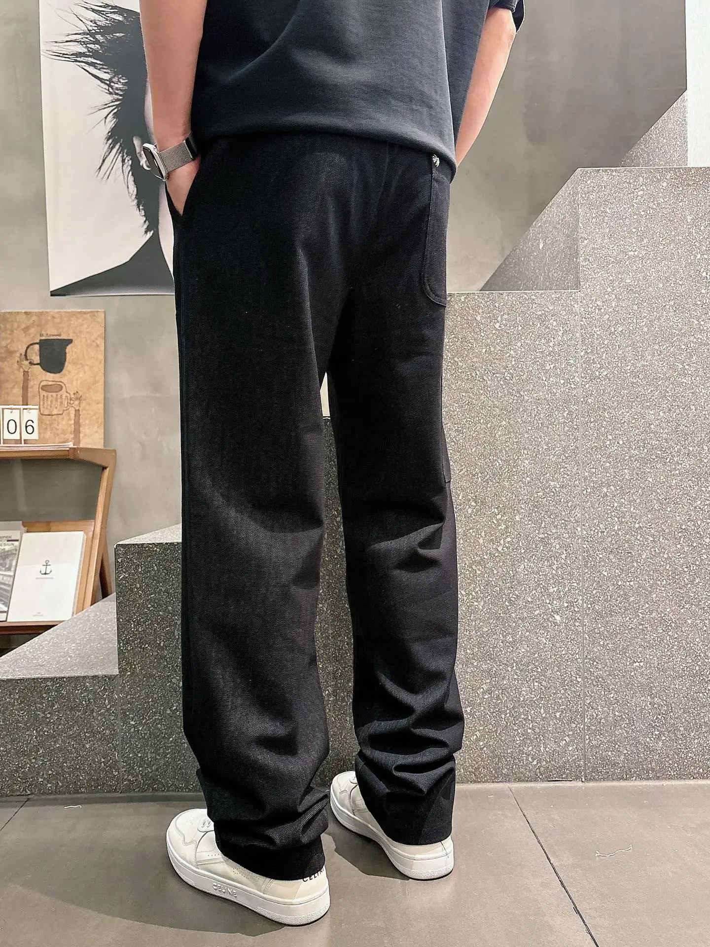Embroidered Logo Drawstring Trousers D23012931 — view 4