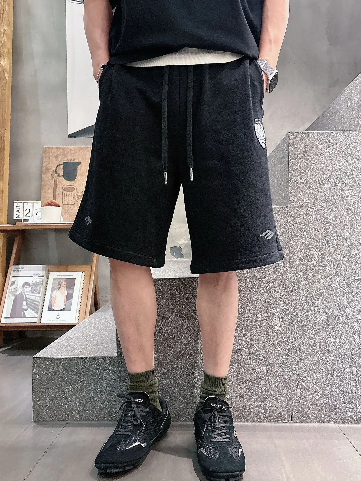 Embroidered Cotton-Jersey Sweat Shorts D20012047