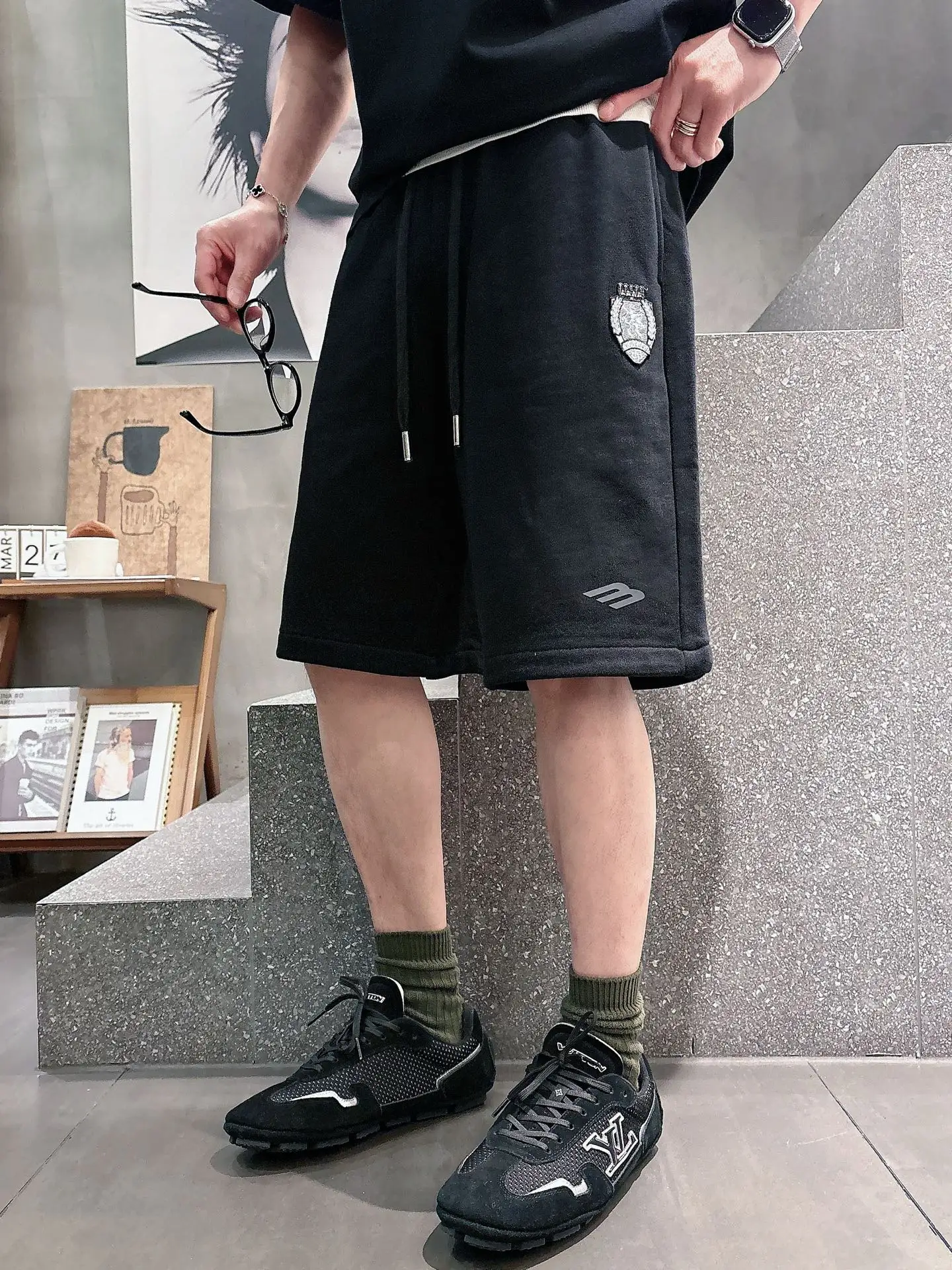 Embroidered Cotton-Jersey Sweat Shorts D20012047 — view 8