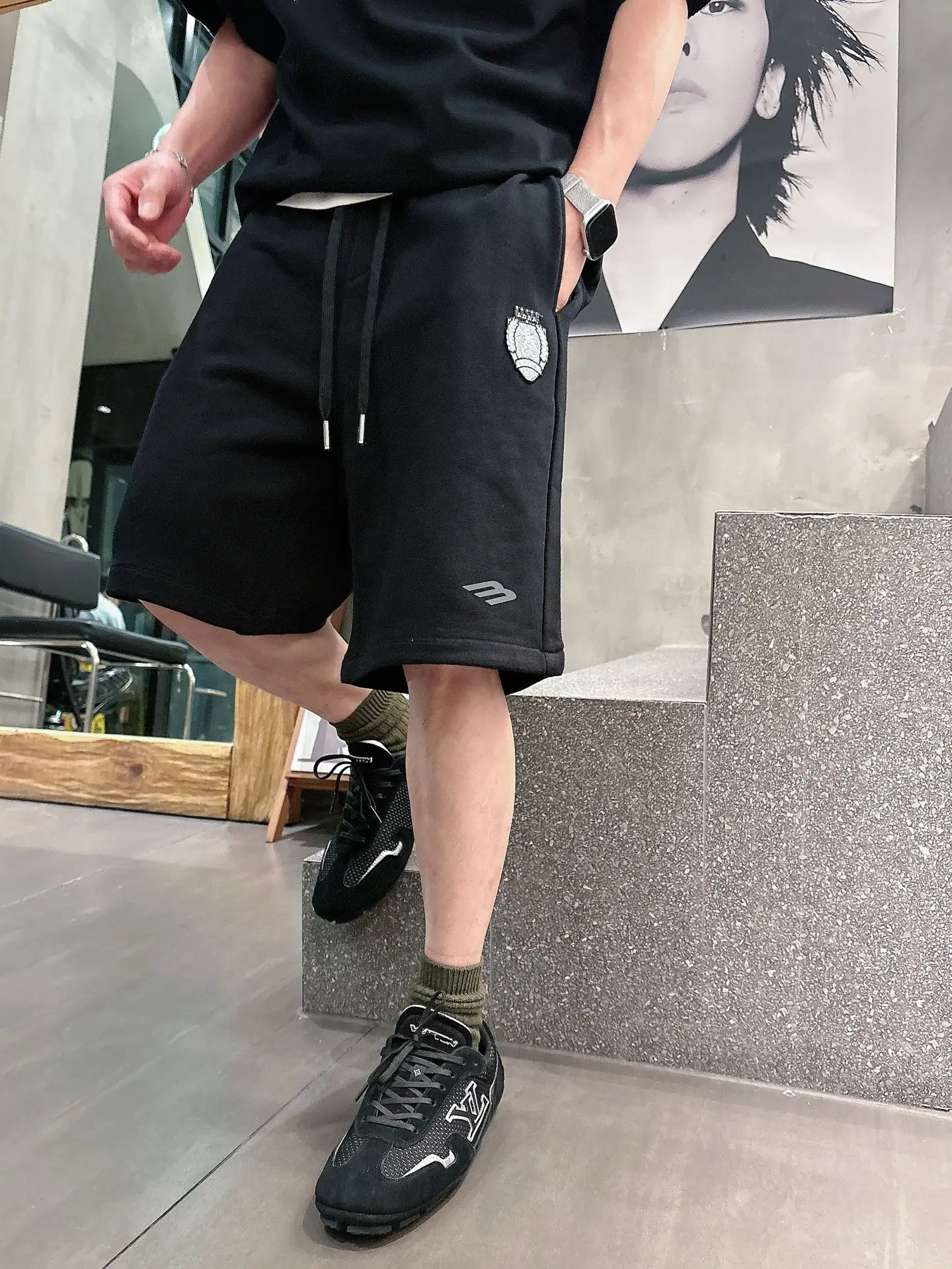 Embroidered Cotton-Jersey Sweat Shorts D20012047 — view 9