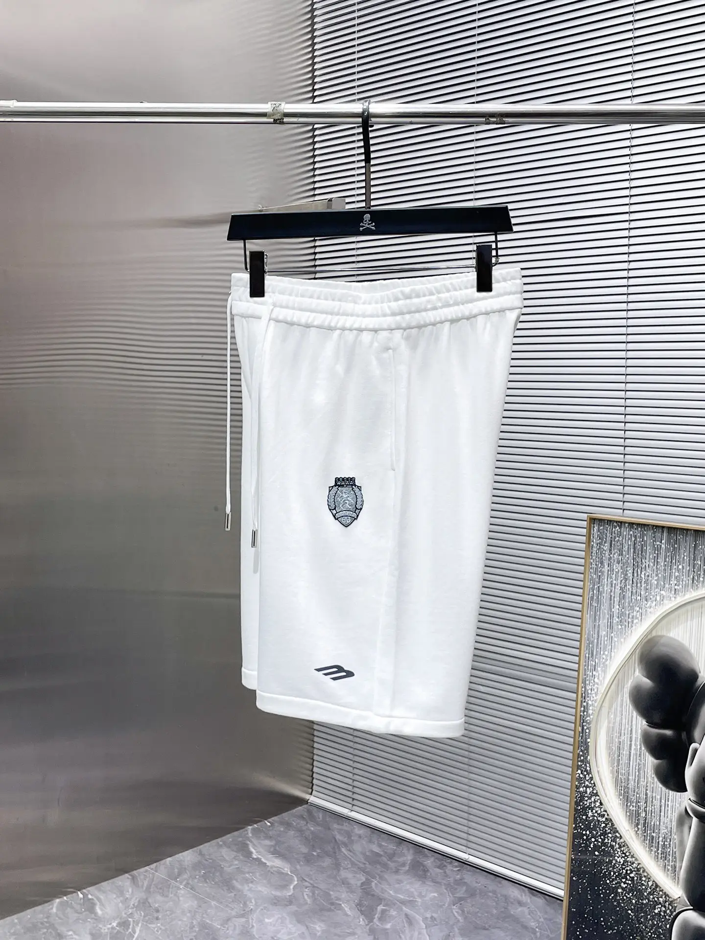 Embroidered French Terry Cotton Shorts D20012033 — view 3