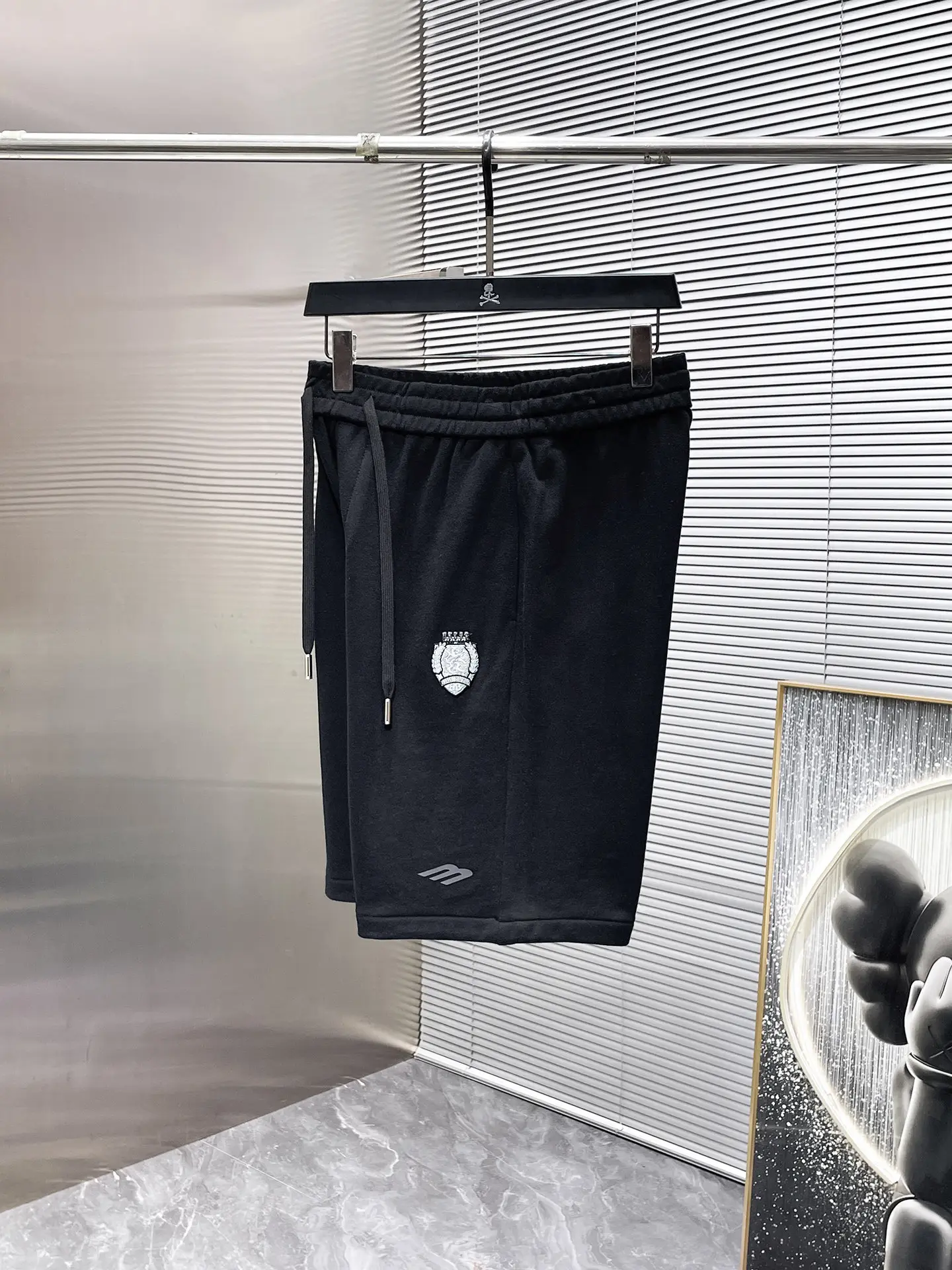 Embroidered Logo Cotton-Jersey Shorts D20012032 — view 3
