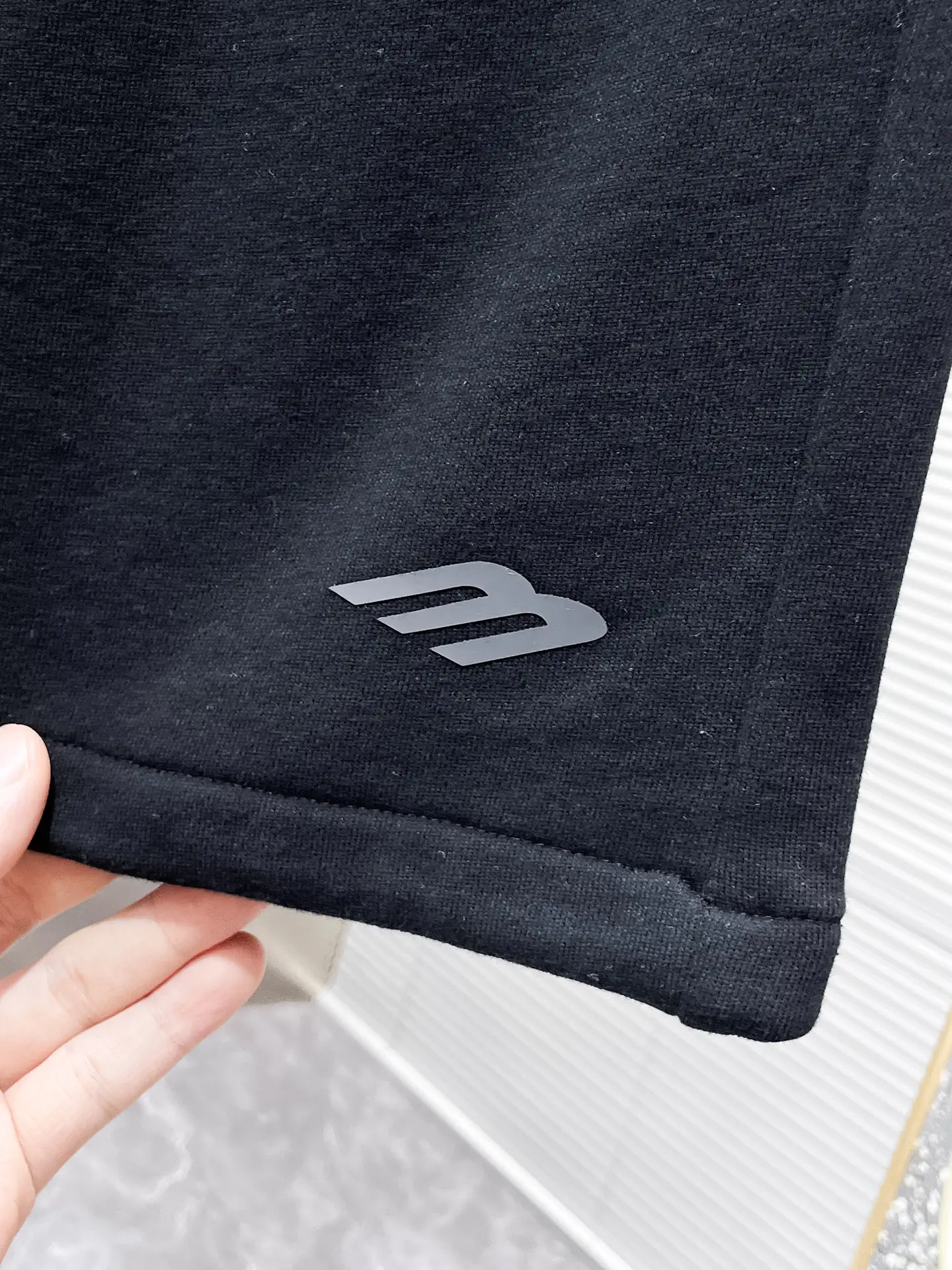 Embroidered Logo Cotton-Jersey Shorts D20012032 — view 8