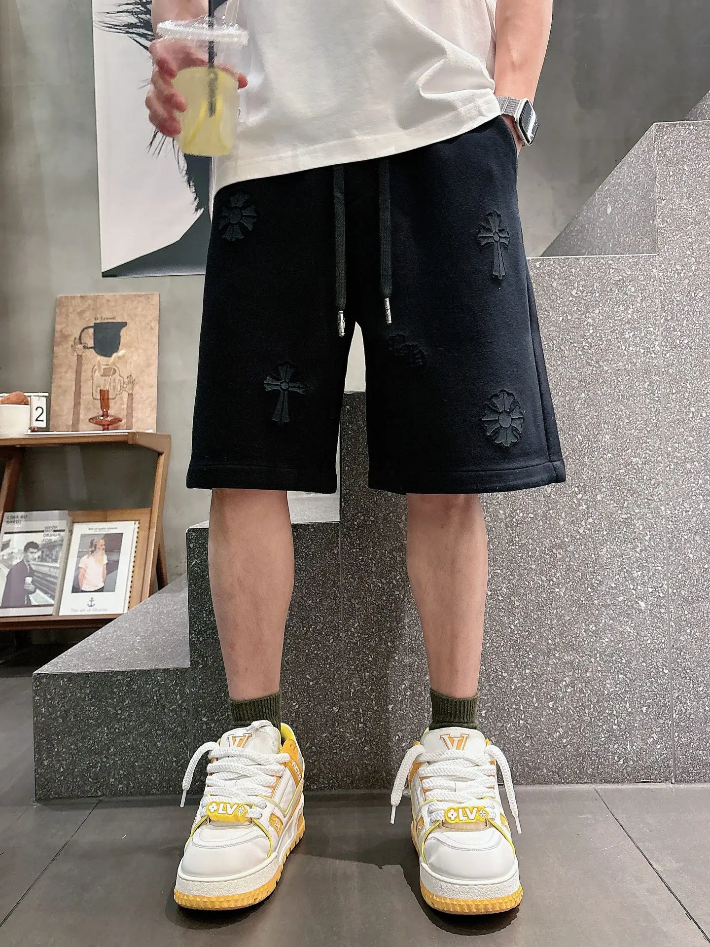 Laser-Burned Logo Cotton Shorts D21012039