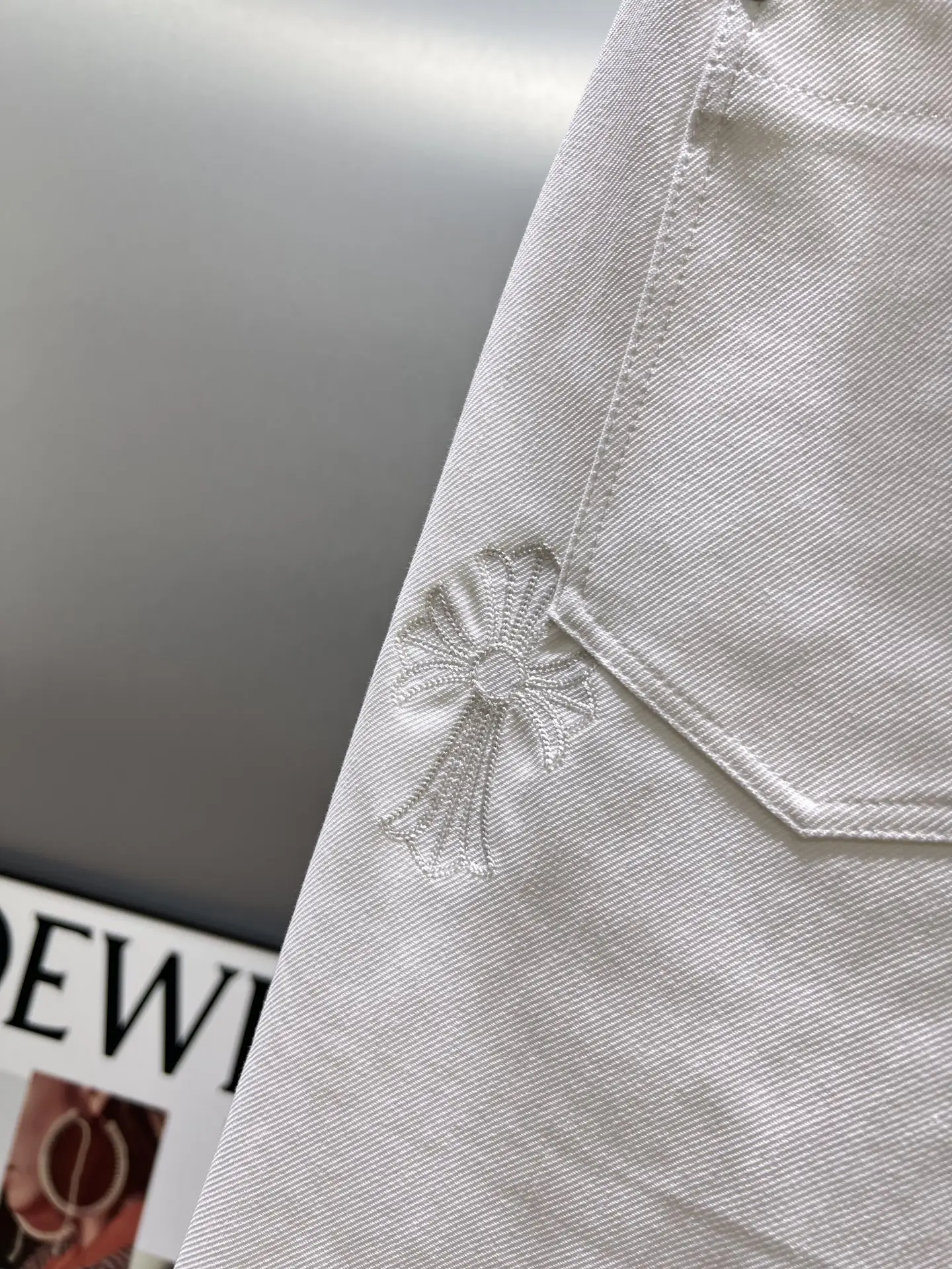 Embroidered Logo Denim Shorts D21012000 — view 7