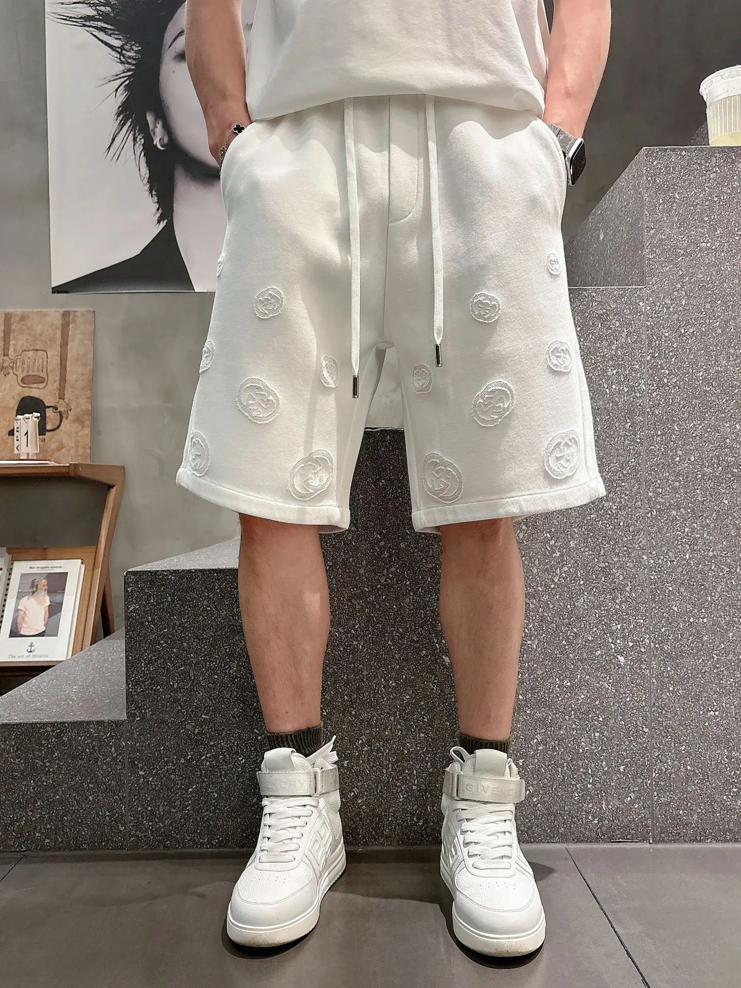 Interlocking G Laser-Cut Jersey Shorts D18011024