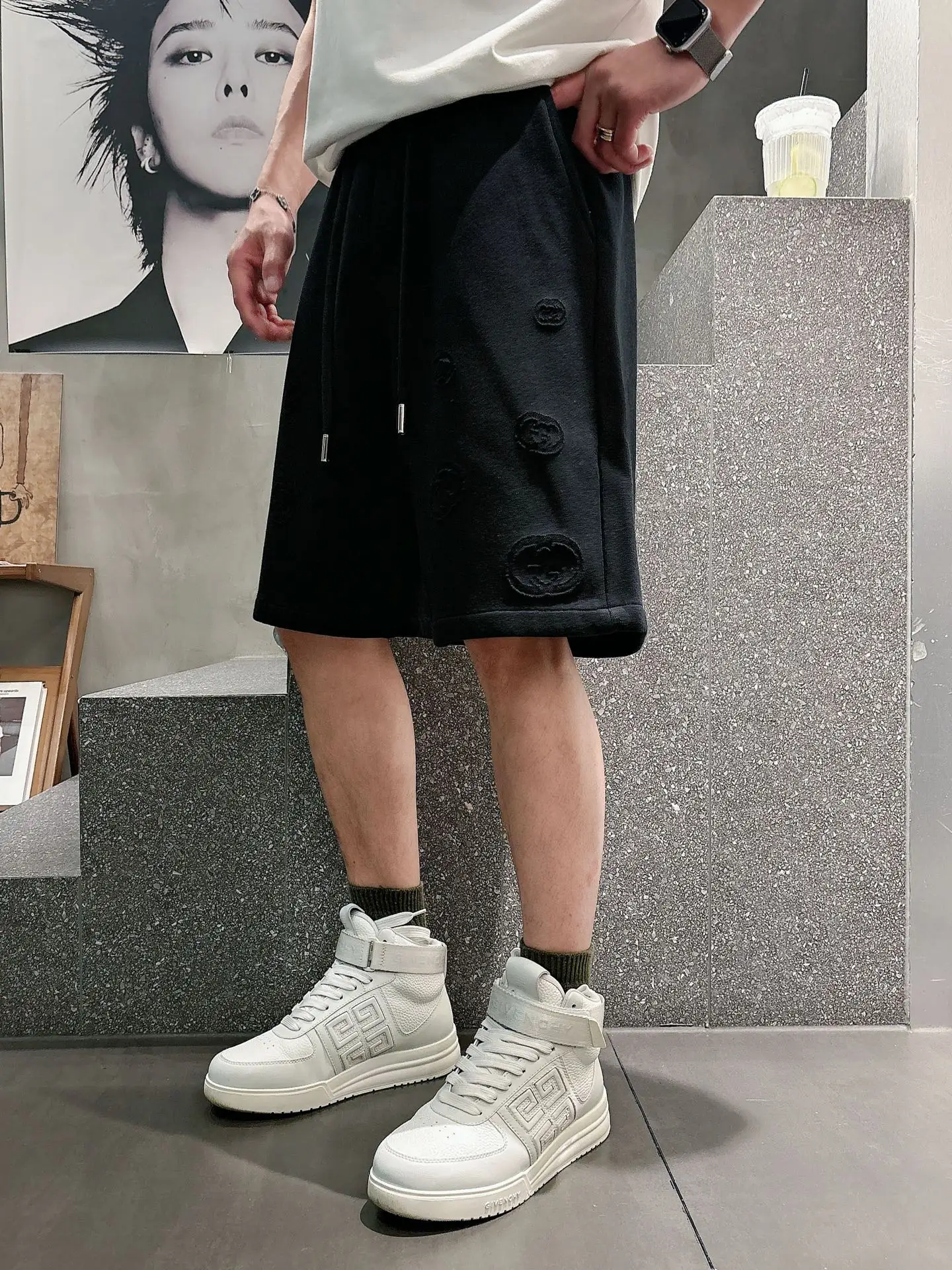 Laser-Cut Logo Cotton Jersey Shorts D18011025 — view 5