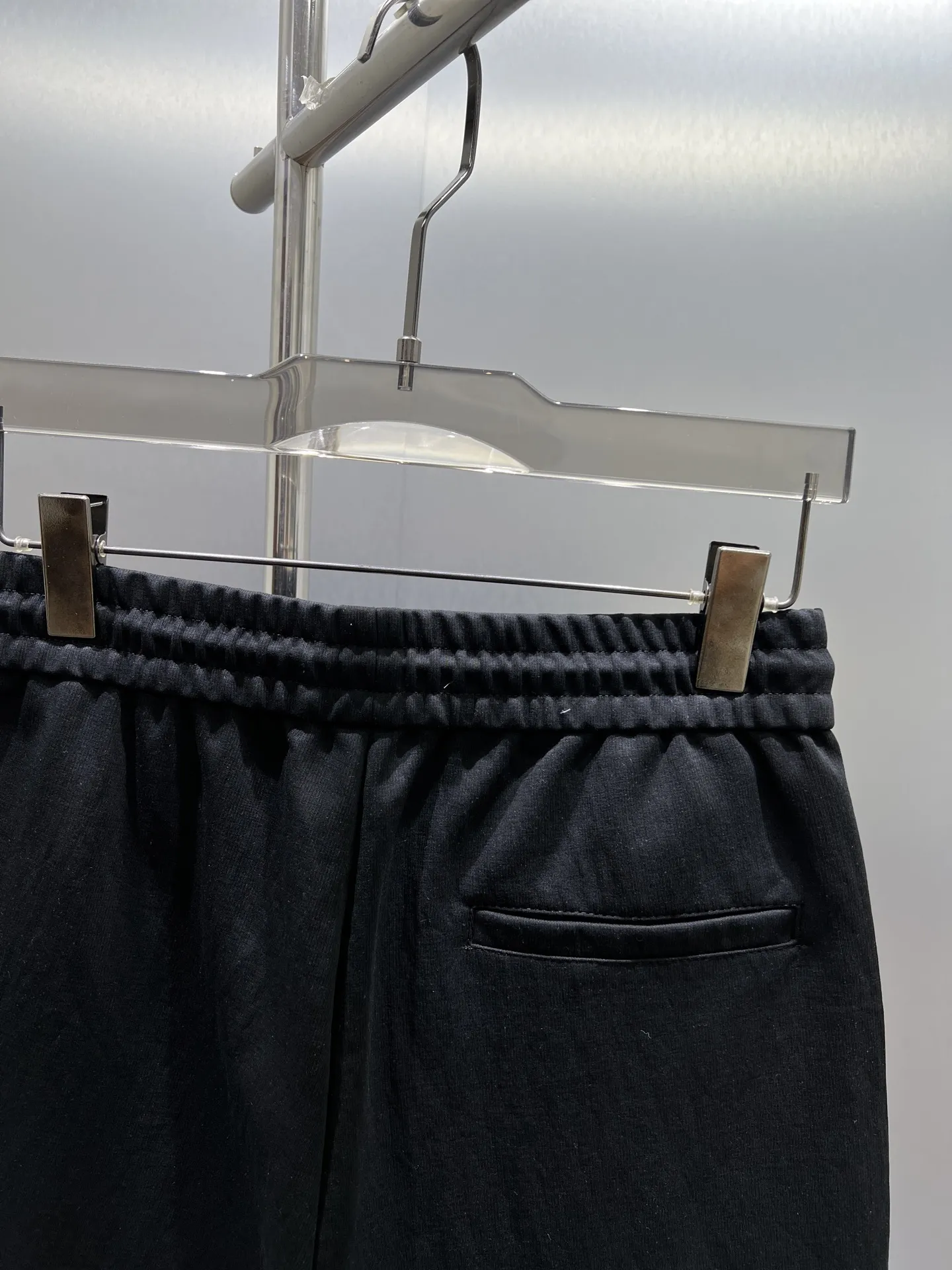 Embroidered Logo Drawstring Shorts D17011008 — view 6