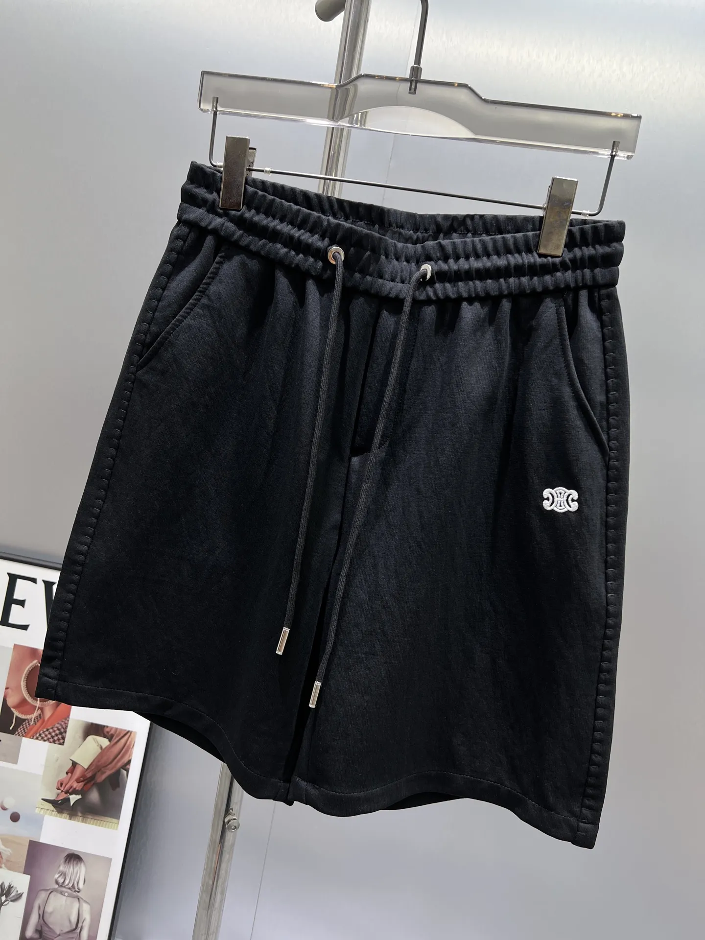 Embroidered Logo Drawstring Shorts D17011008 — view 8