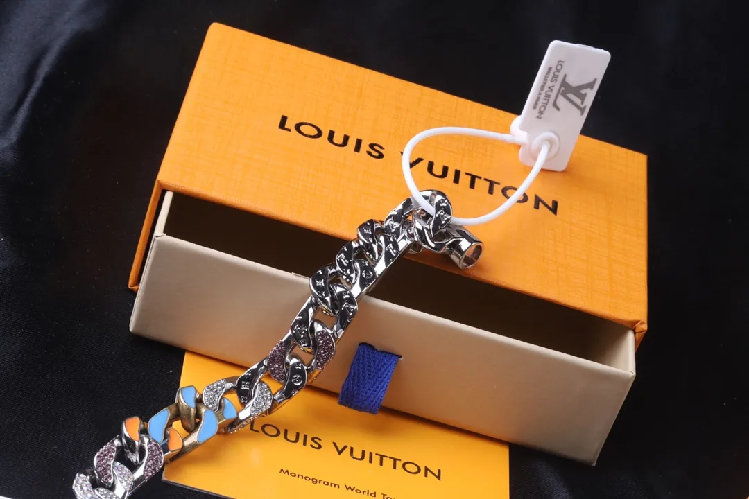 Monogram Soapy Chain Necklace (Titanium Steel) D21016742 — view 4