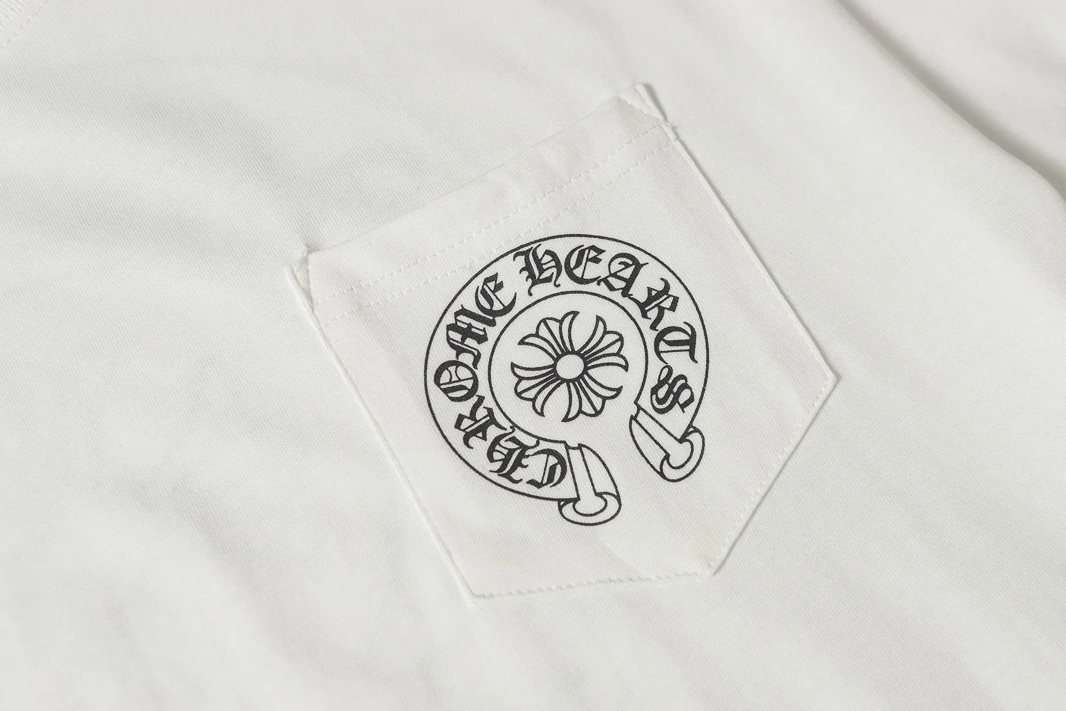 Horseshoe Logo Pocket T-Shirt D9013621 — view 6