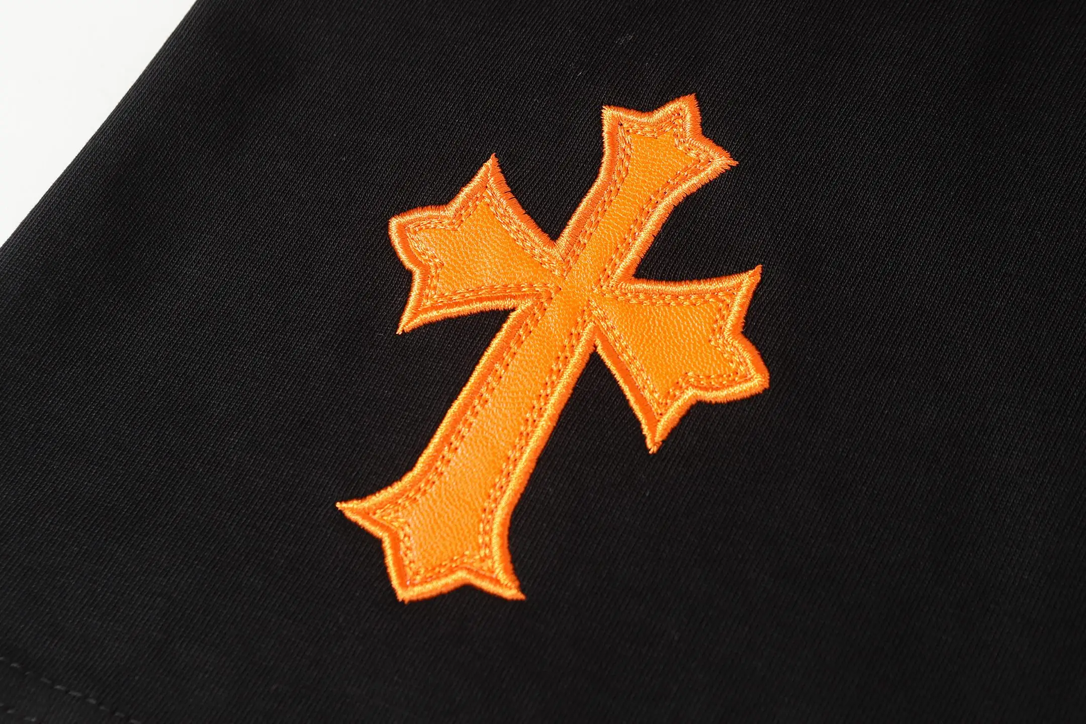Multi-Color Cross Patch Cotton T-Shirt D10513544 — view 9