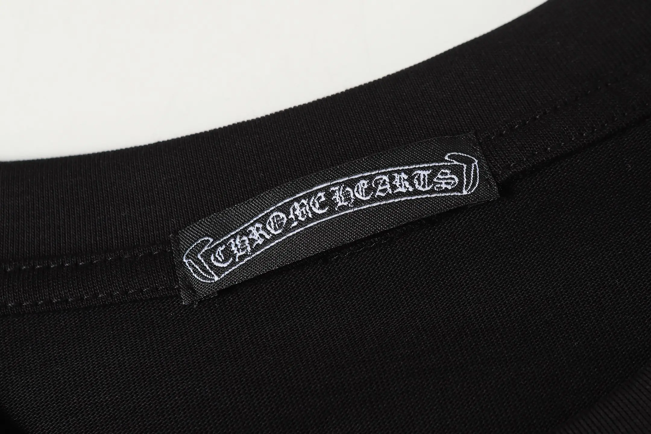 Cross Patch Embroidered Heavyweight T-Shirt D10513540 — view 5