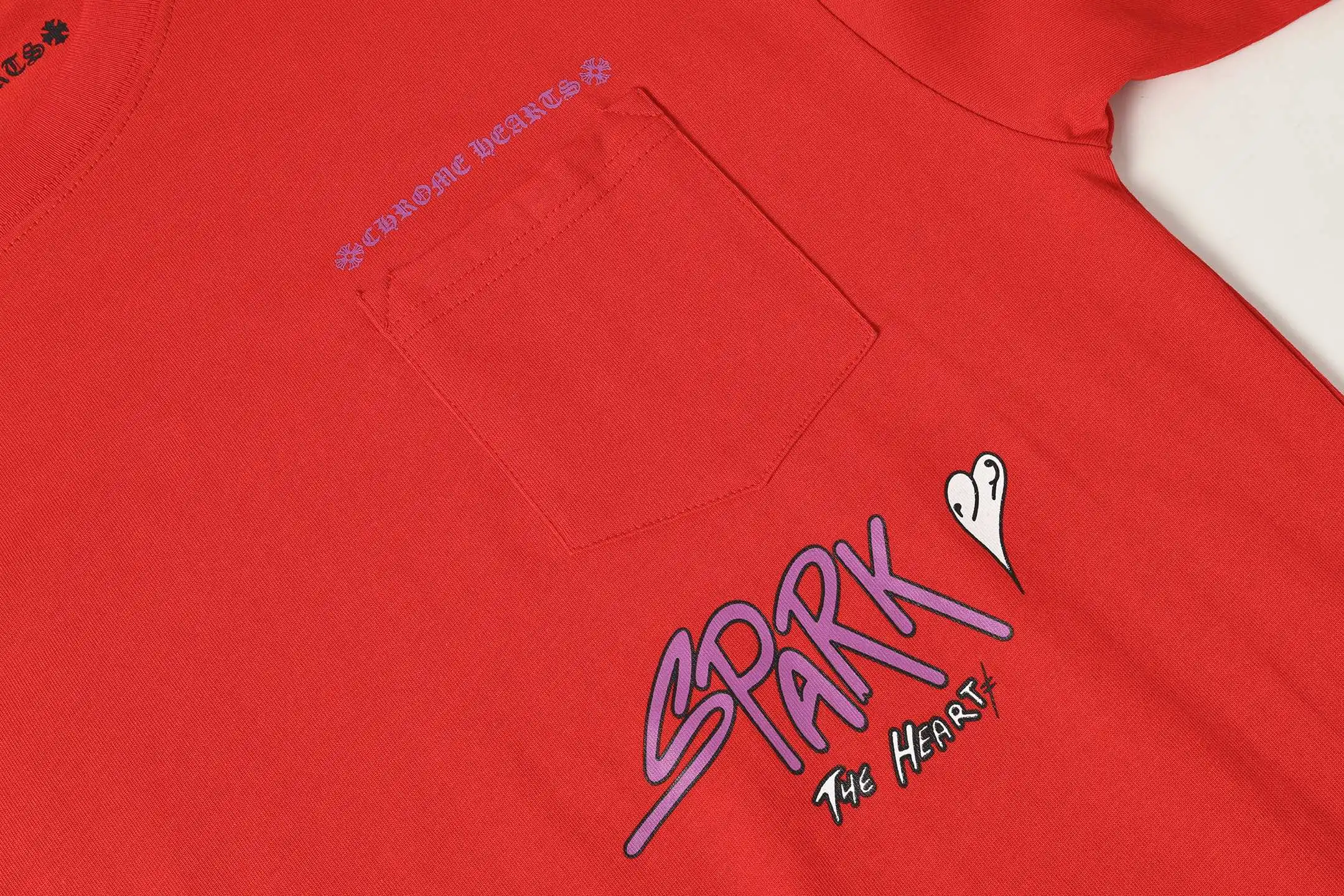Chrome Hearts Graffiti Print Pocket T-Shirt D9513560 — view 6