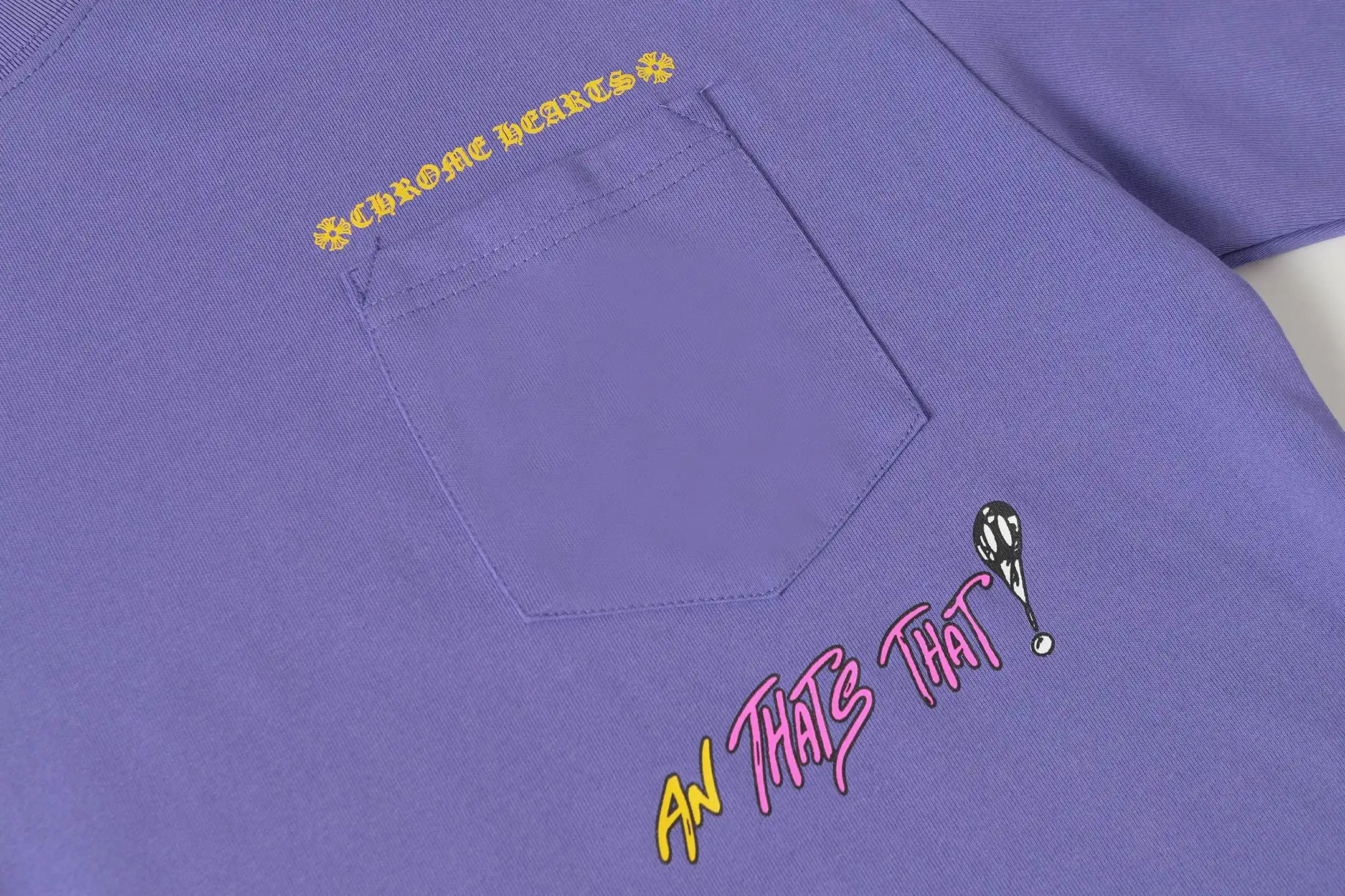 Chrome Hearts Graffiti Print Pocket T-Shirt D9513535 — view 6