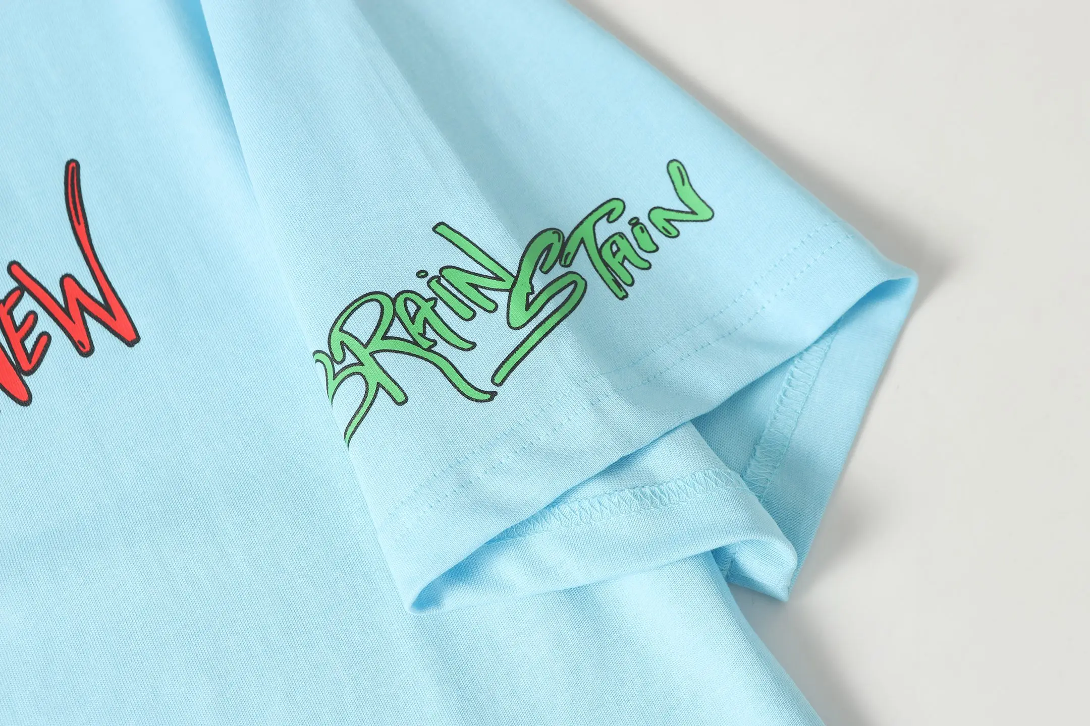 Graffiti Print Pocket T-Shirt D9513534 — view 13