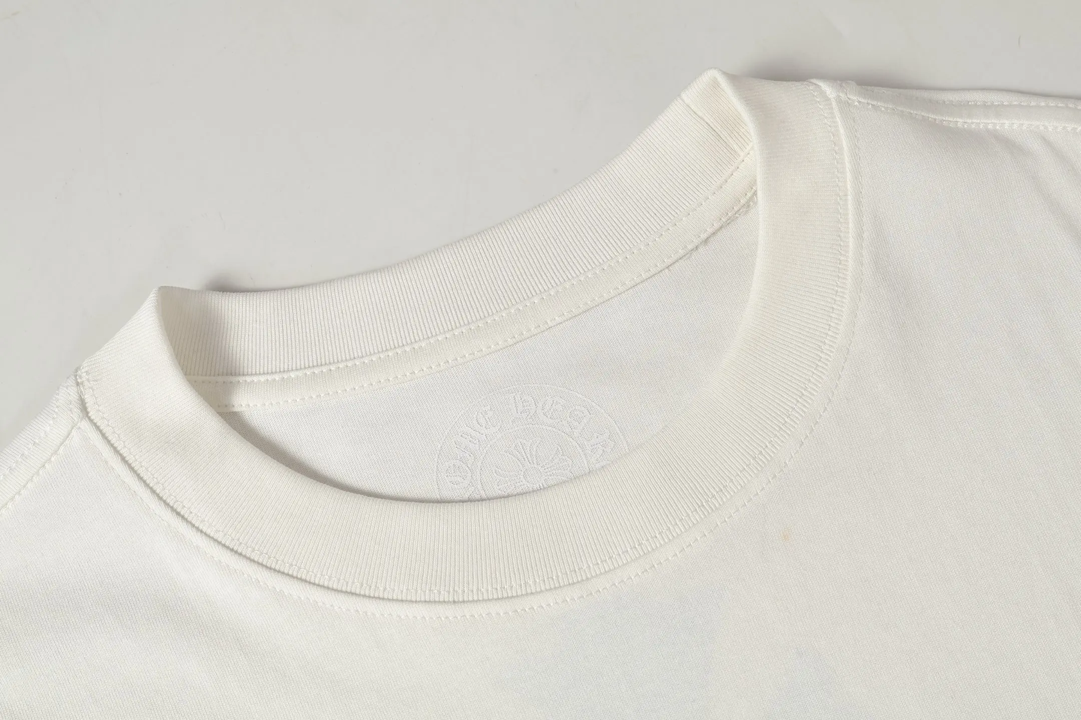 Cross Print Cotton Pocket T-Shirt D9513554 — view 4