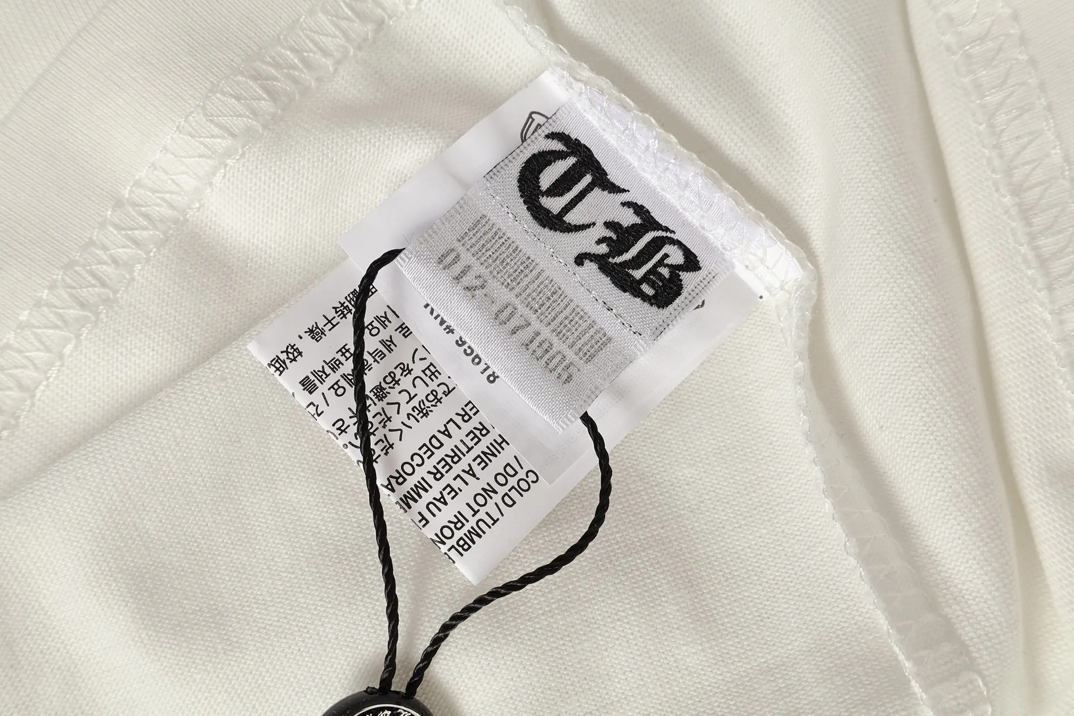 Cross Print Cotton Pocket T-Shirt D9513554 — view 13