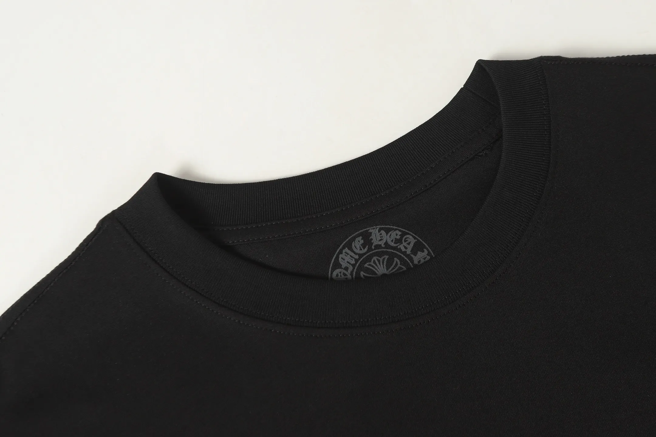 Camo Horseshoe Logo Pocket T-Shirt D10013532 — view 4
