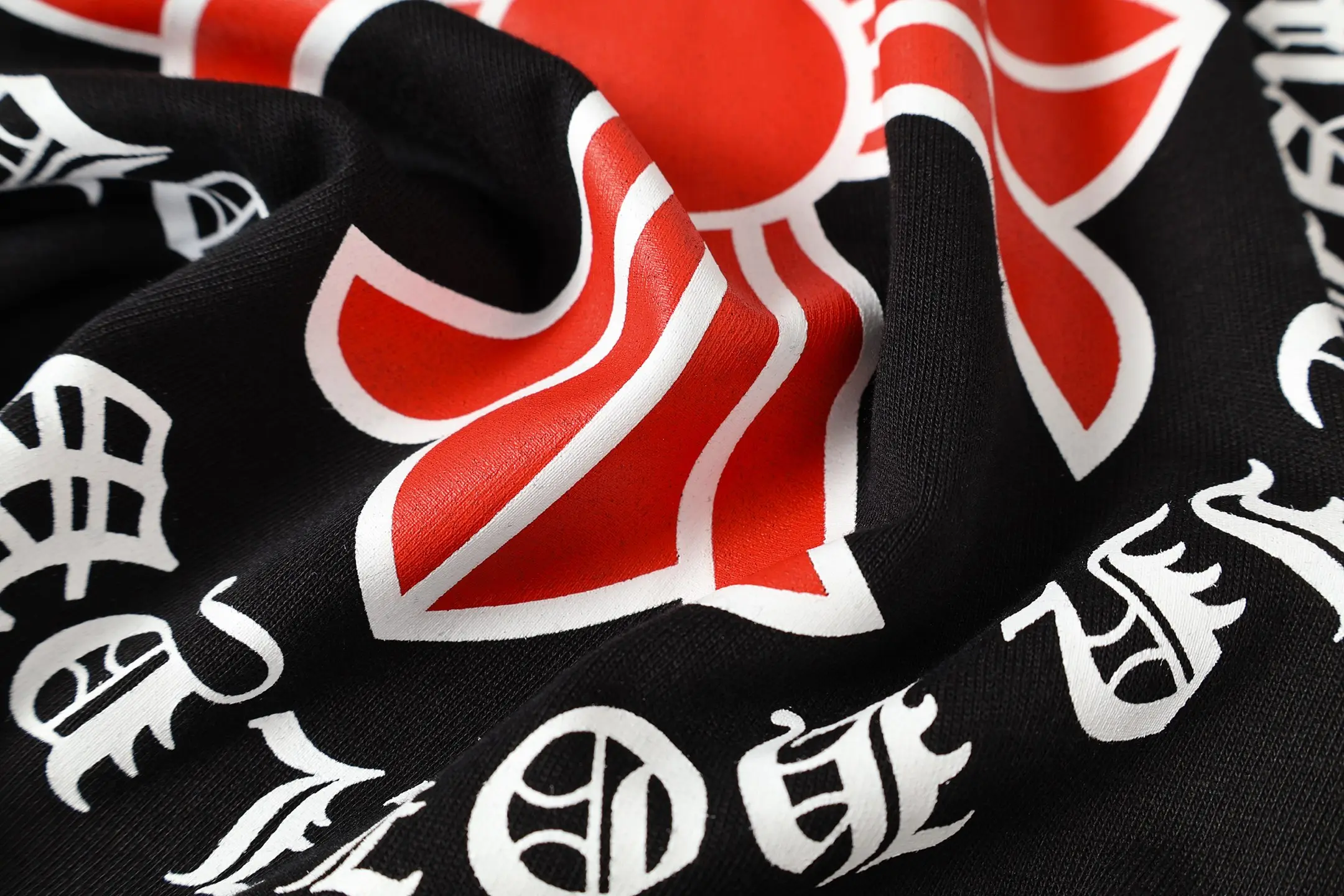 Cross Logo Graphic Pocket T-Shirt D9513556 — view 10