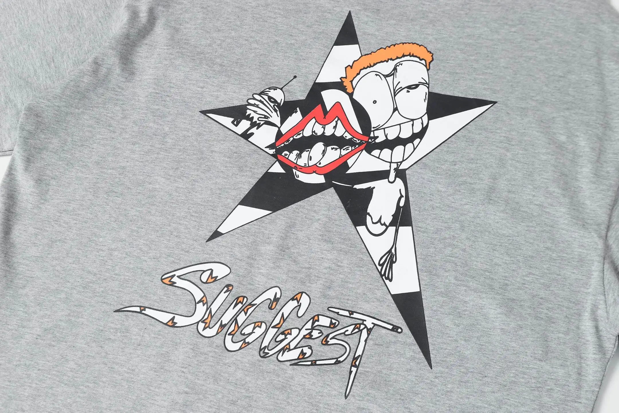 Graffiti Print Pocket T-Shirt D9513683 — view 10
