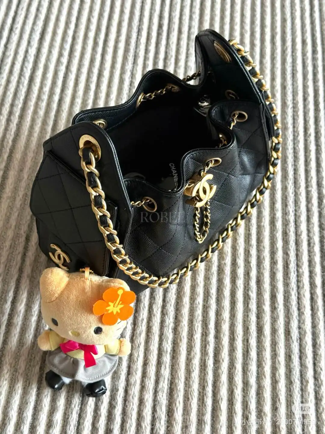 Chanel 25C Hobo Bucket Bag D41017821 — view 5