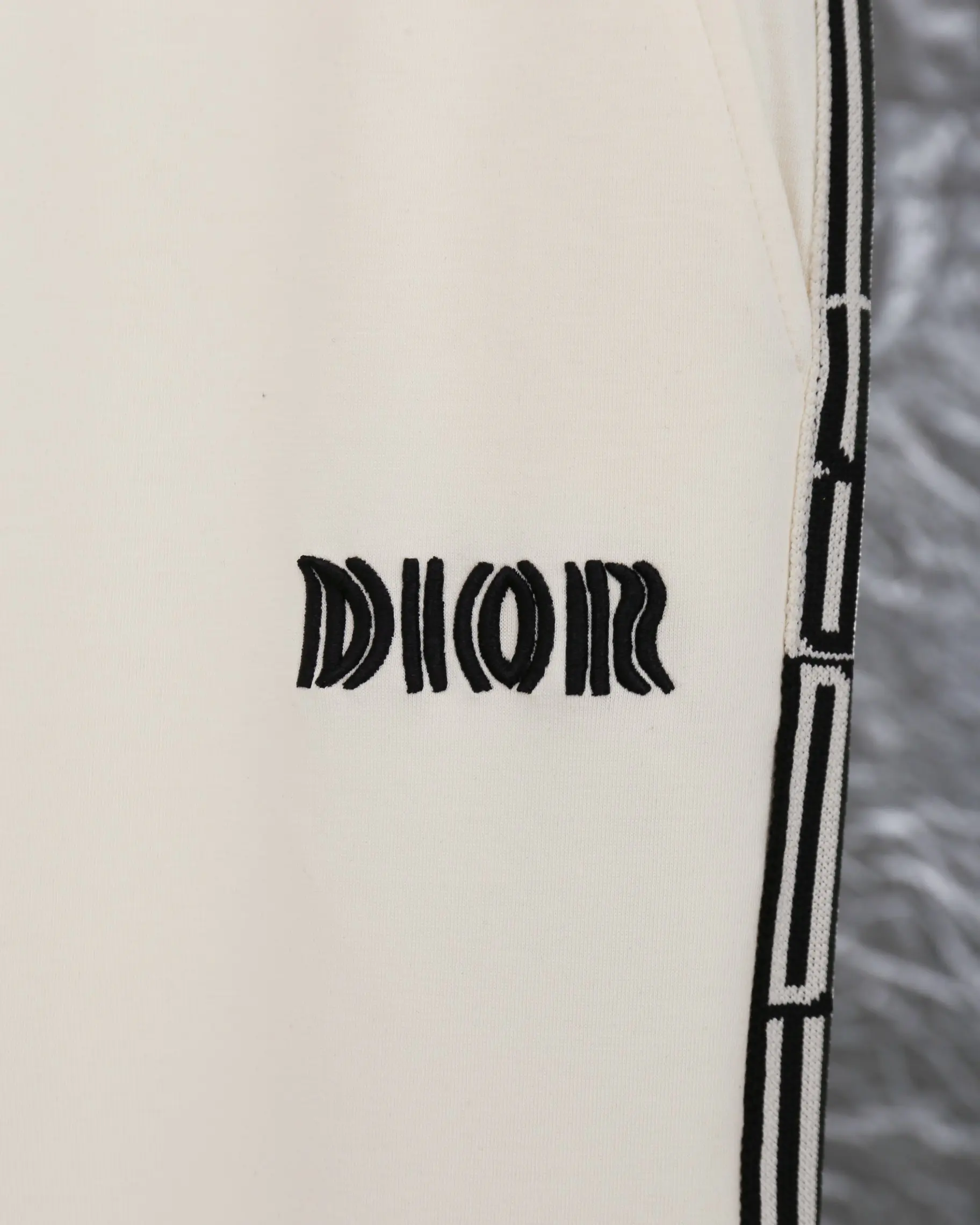Logo-Embroidered Taped Sweatpants D19512925 — view 5