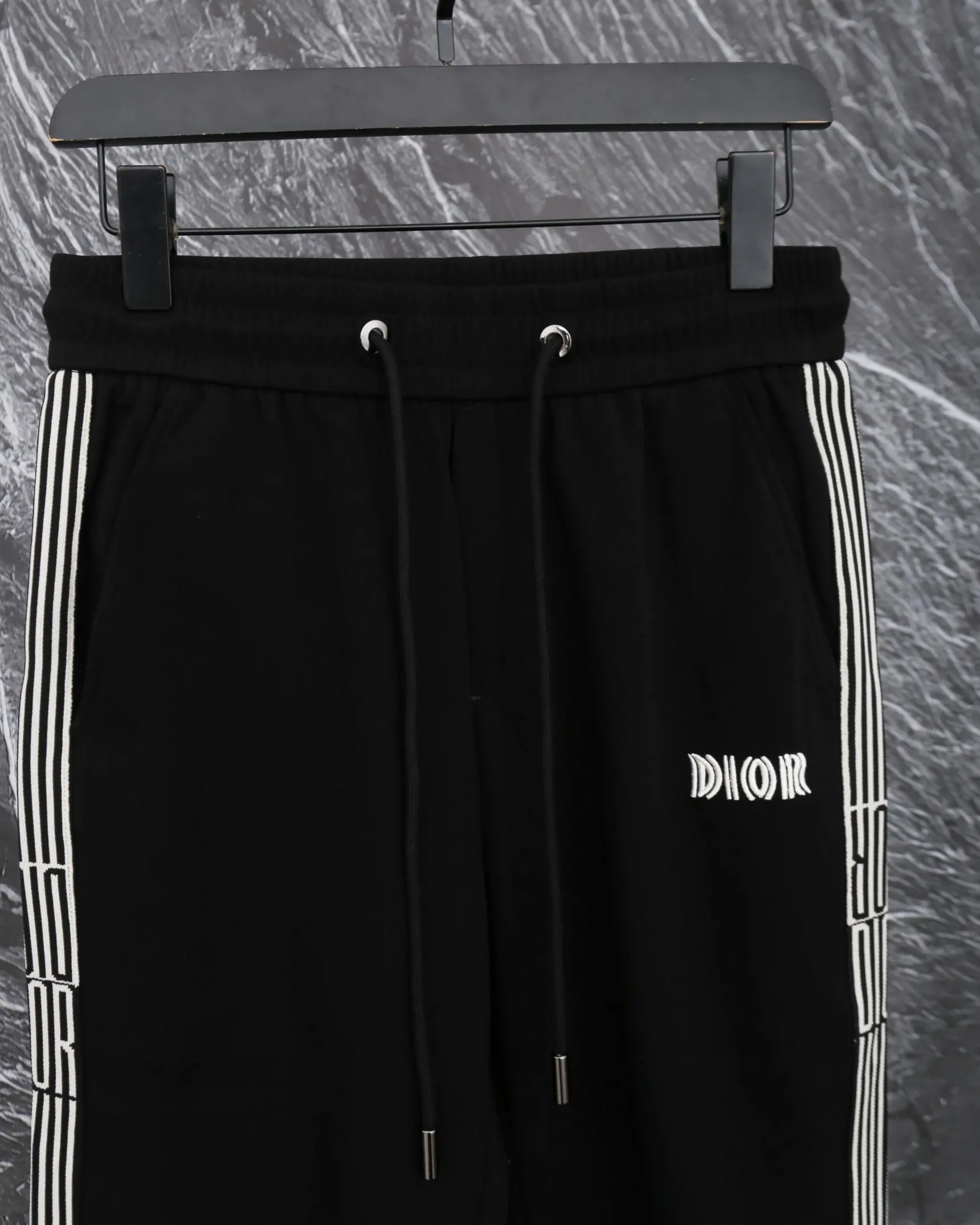 Logo-Embroidered Taped Sweatpants D19512924 — view 3