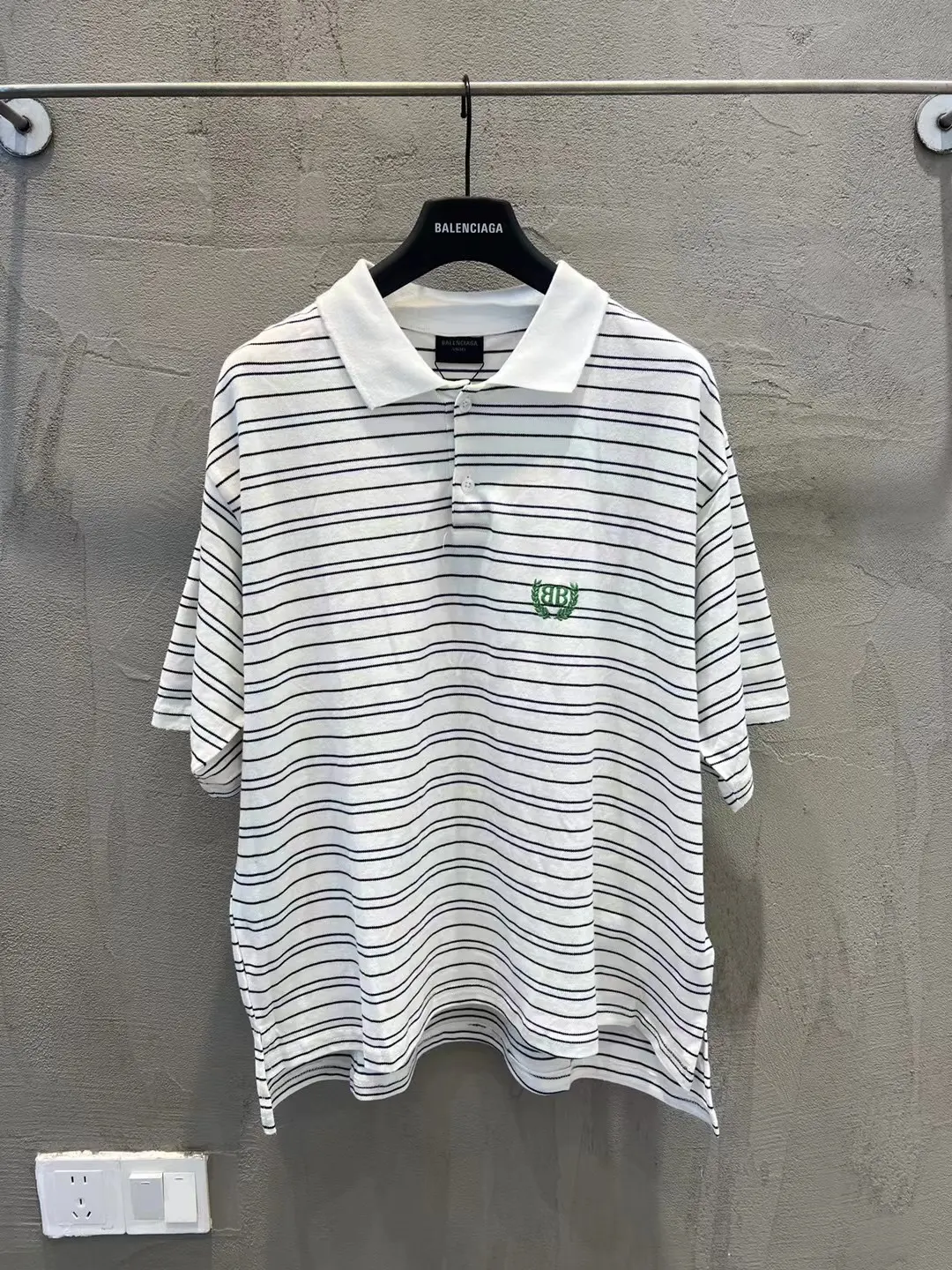 Oversized Striped Logo Polo Shirt D12518645