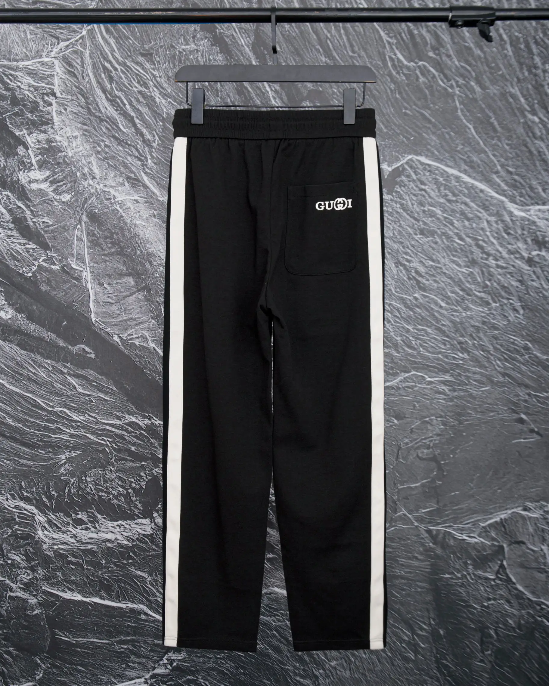 Logo-Embroidered Taped Track Pants D20012919 — view 2