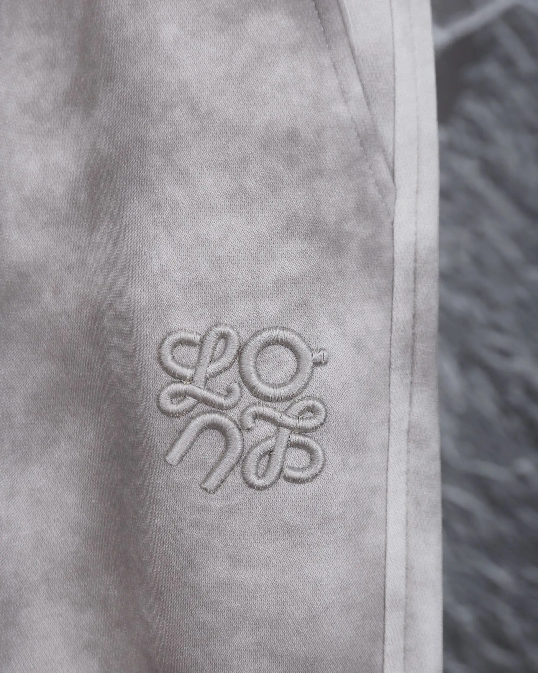 Tie-Dye Embroidered Logo Sweatpants D20012926 — view 4