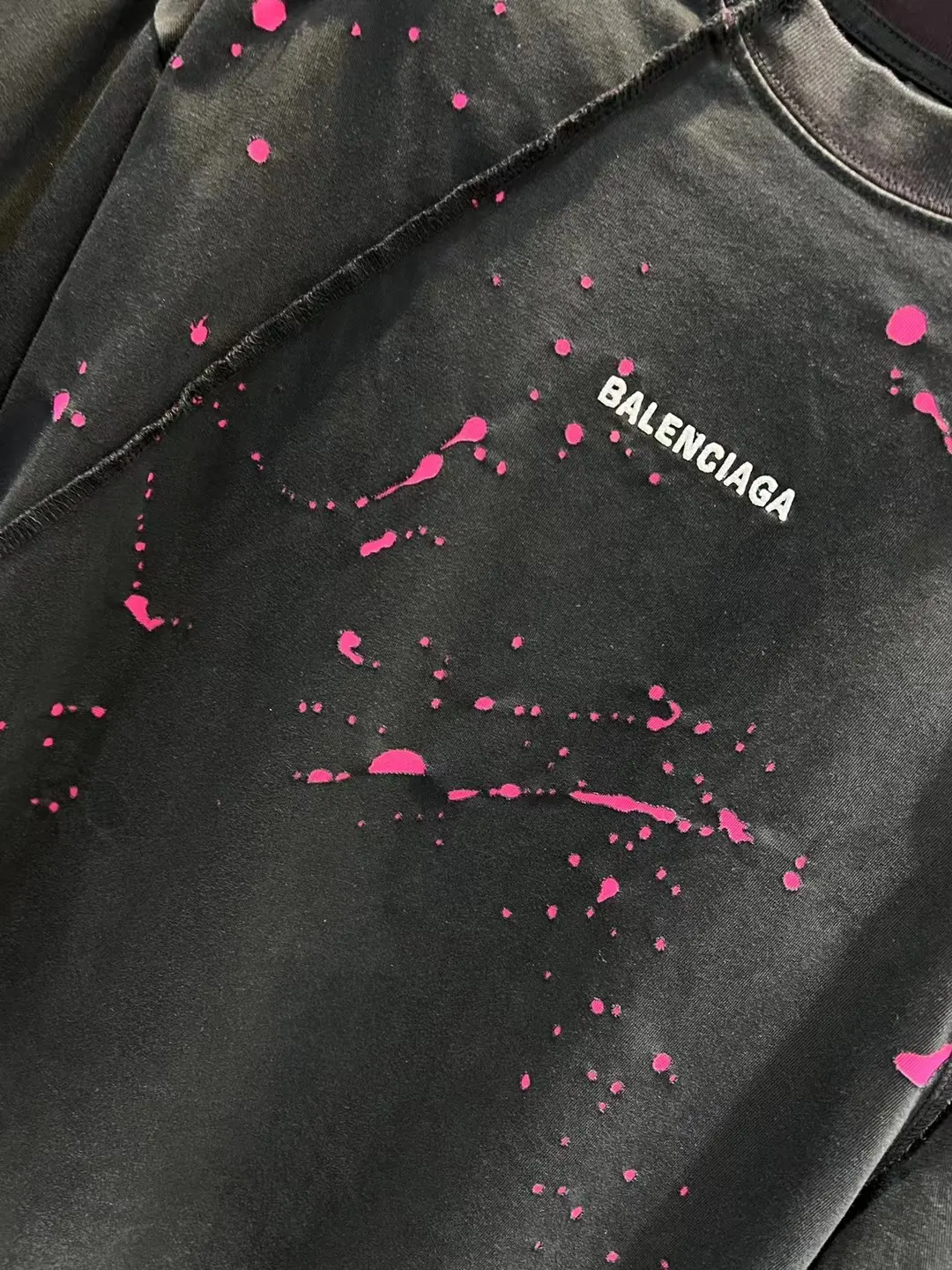 Logo Embroidery Distressed Oversized T-Shirt D18018683 — view 14