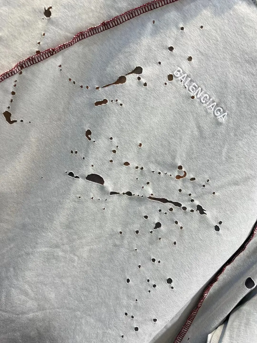 Logo Embroidery Distressed Oversized T-Shirt D18018683 — view 30