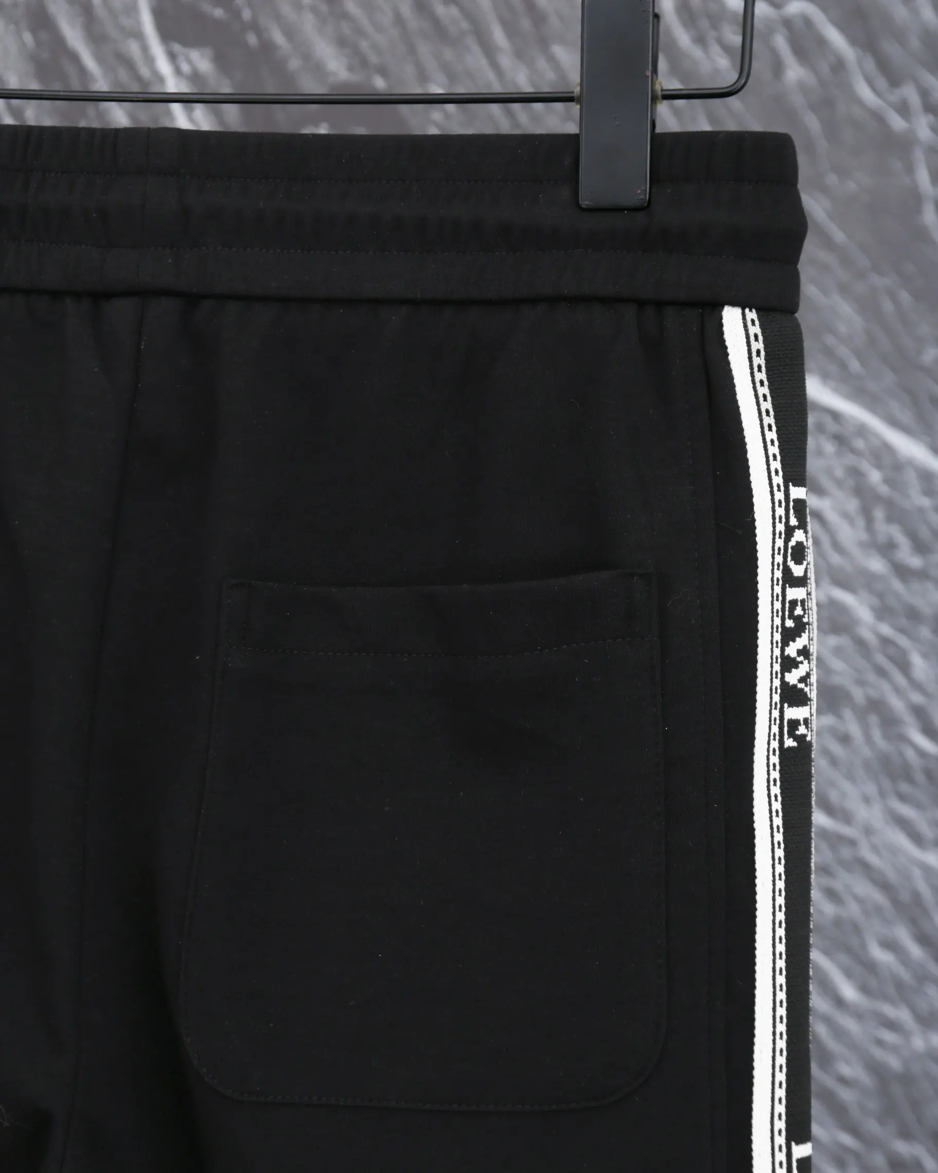 Logo-Embroidered Side-Stripe Sweatpants D20012917 — view 6