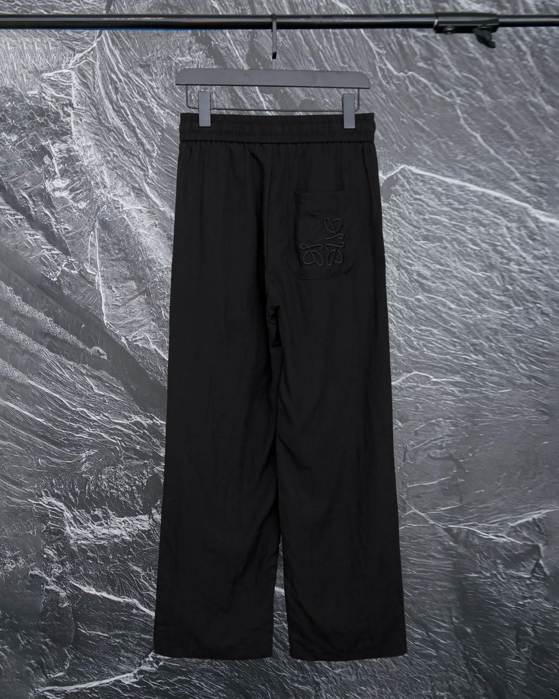 Embroidered Logo Linen-Blend Drawstring Trousers D20512923 — view 2