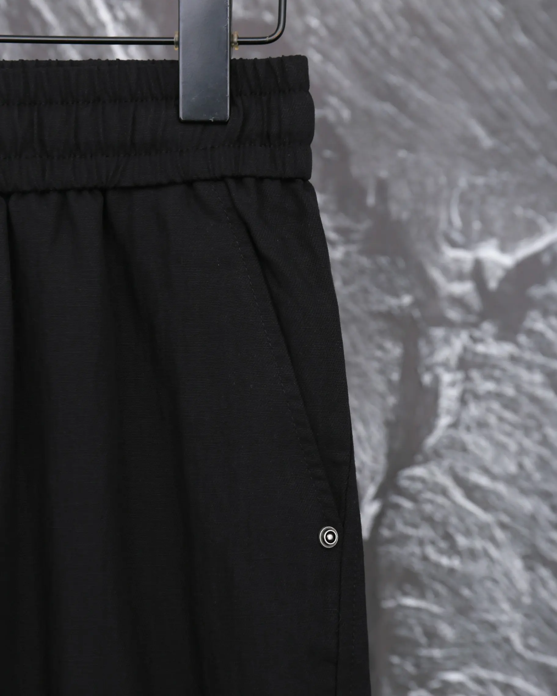 Embroidered Logo Linen-Blend Drawstring Trousers D20512923 — view 6