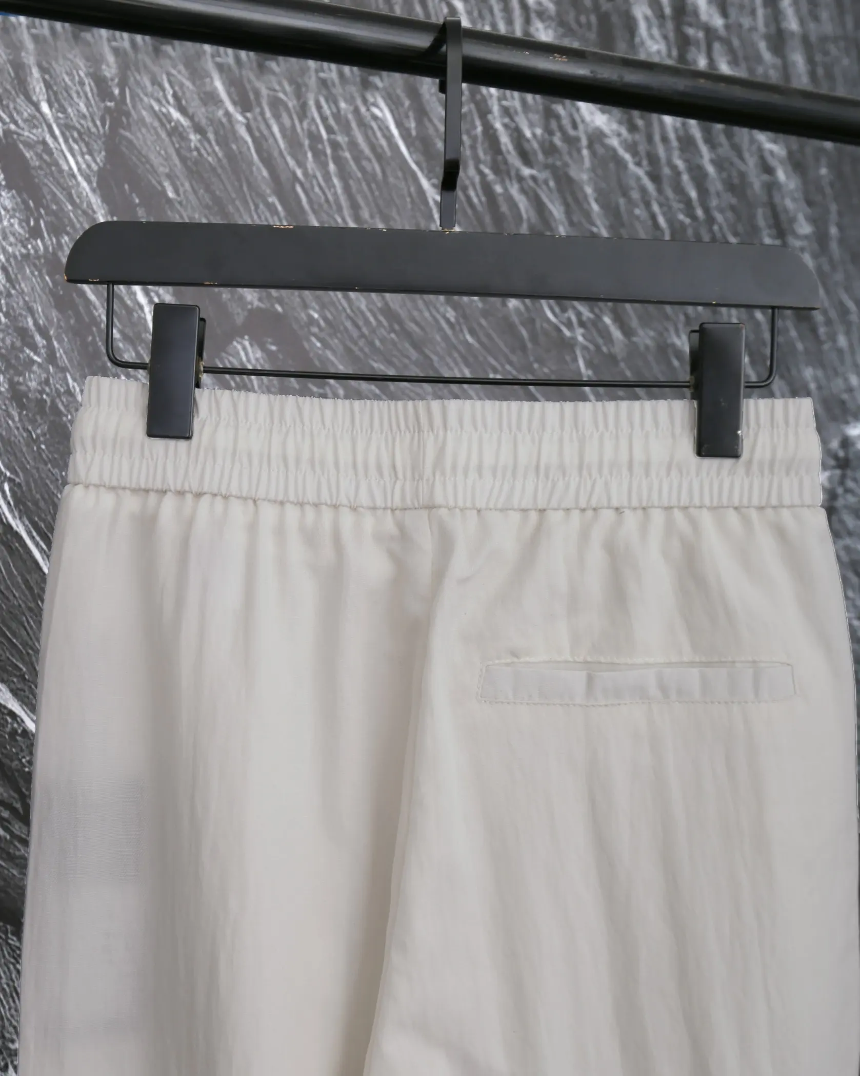 Embroidered Logo Cotton-Linen Trousers D20512921 — view 7