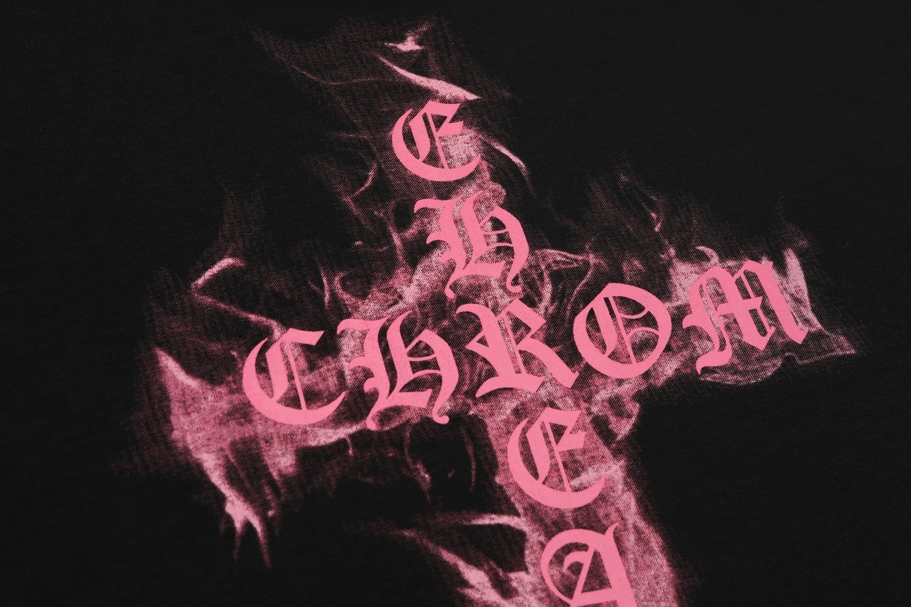 Pink Flame Cross Logo T-Shirt D10511610 — view 6
