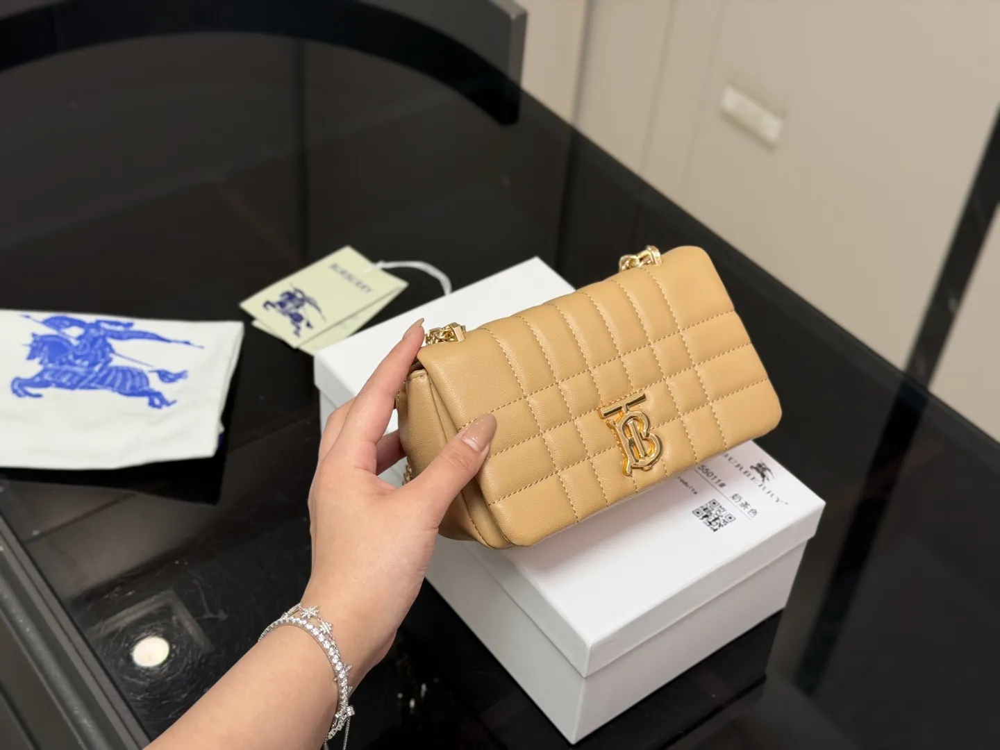 Lola Quilted Leather Shoulder Bag D26518451 — view 12
