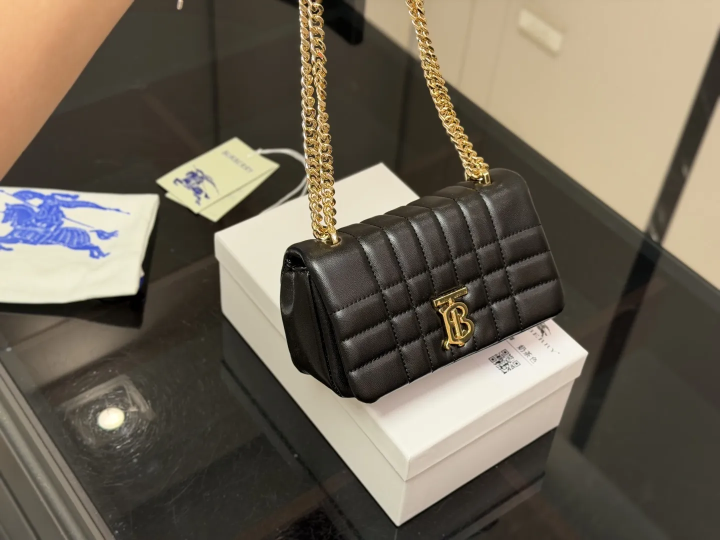 Lola Quilted Leather Shoulder Bag D26518451 — view 2