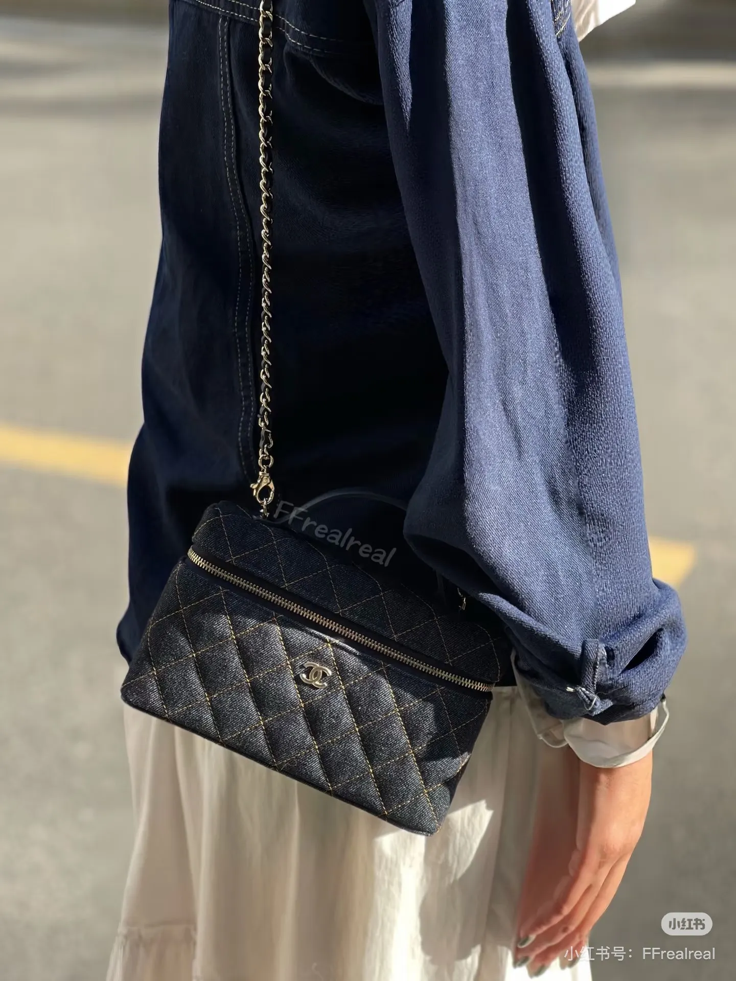 Chanel Quilted Denim Vanity Case Bag D34017920 — view 5