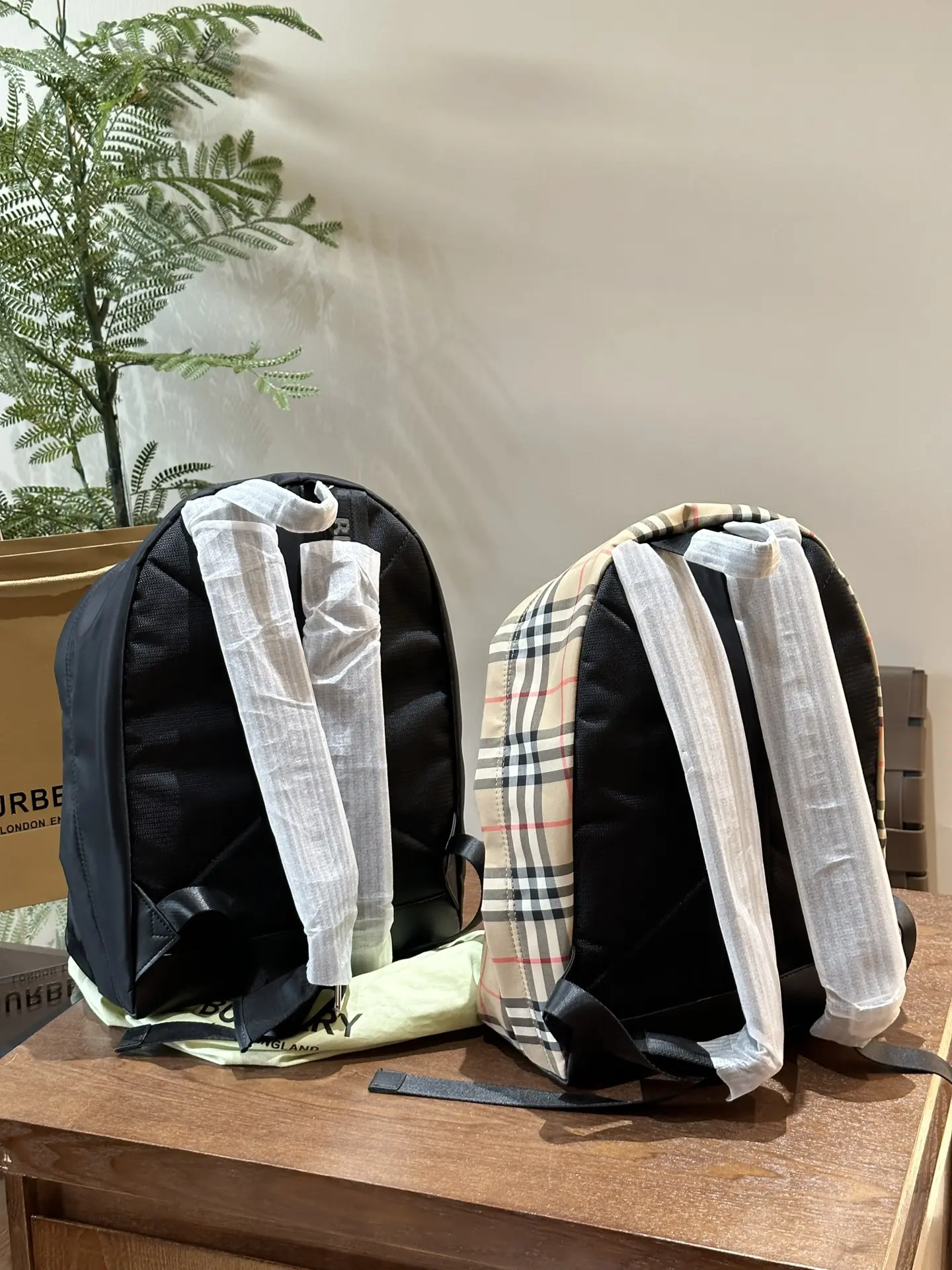 Vintage Check Nylon Backpack D28518132 — view 5