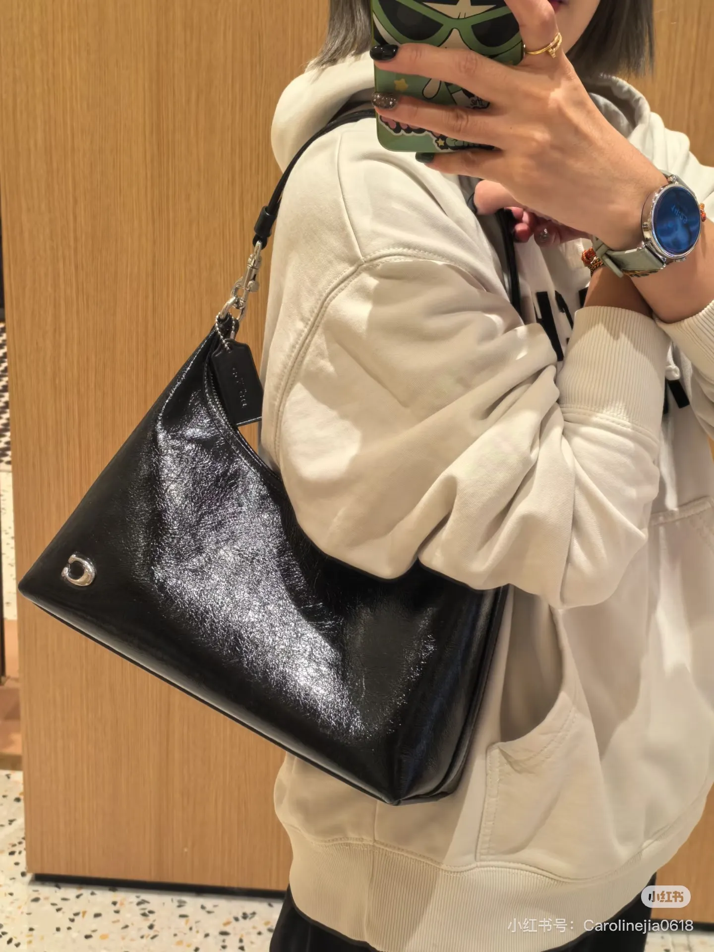 Signature Monogram Shoulder Bag D33517942 — view 9