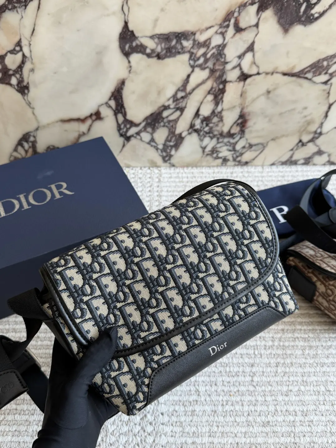 Dior Jett Oblique Messenger Bag D30017987 — view 2