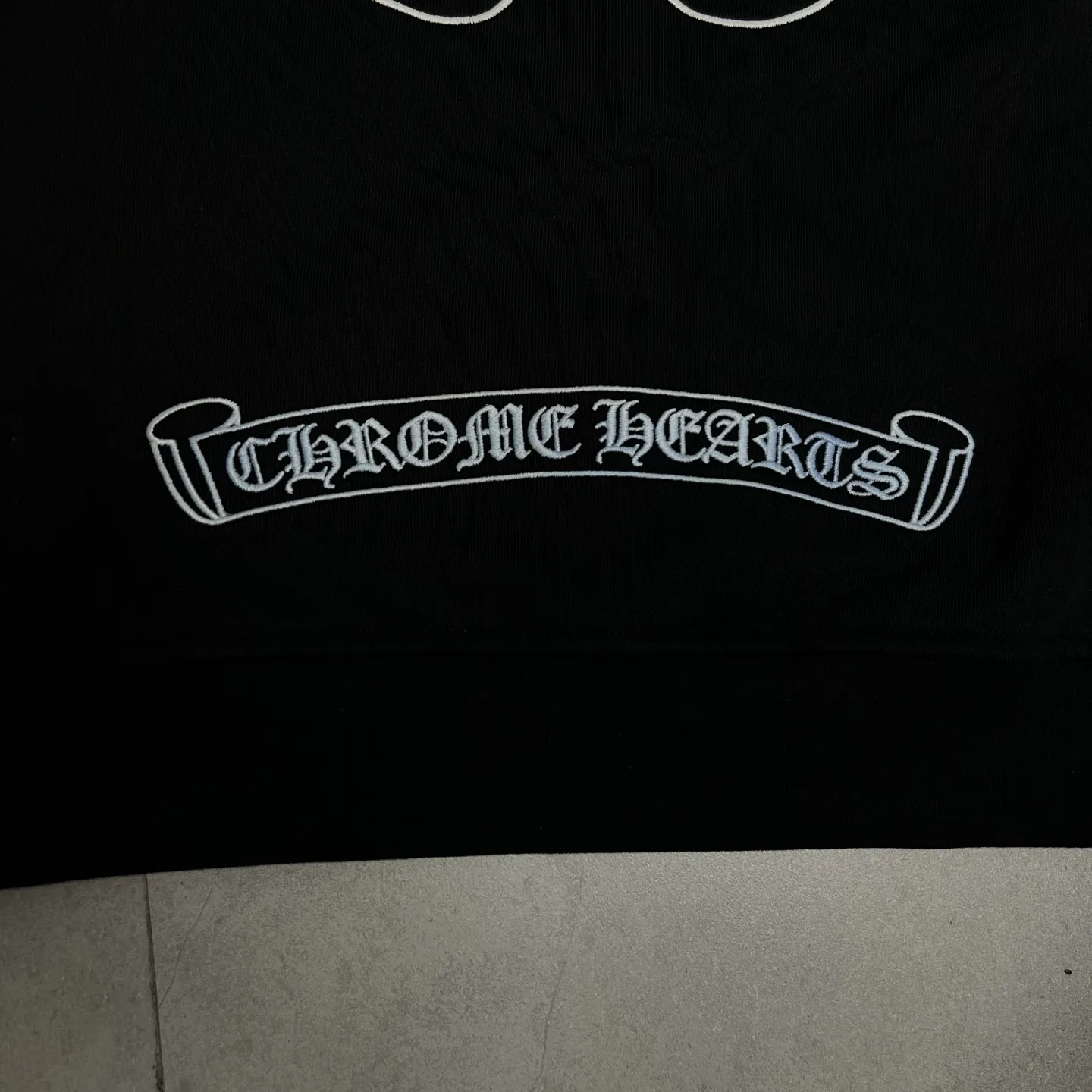 Logo Embroidery Zip-Up Hoodie D23521447 — view 6