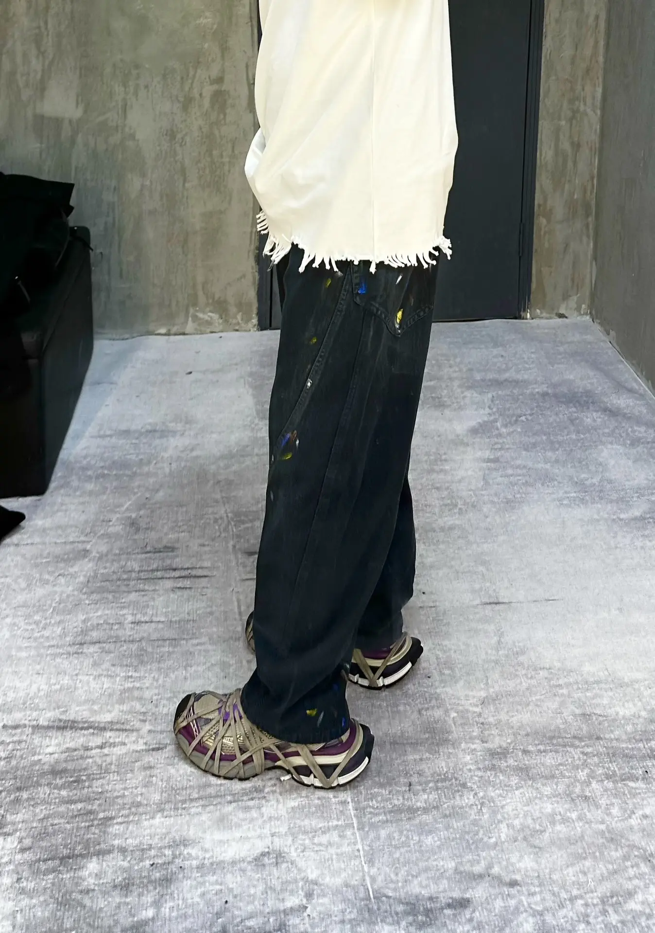 Paint-Splatter Twill Curved-Leg Trousers D20520552 — view 4