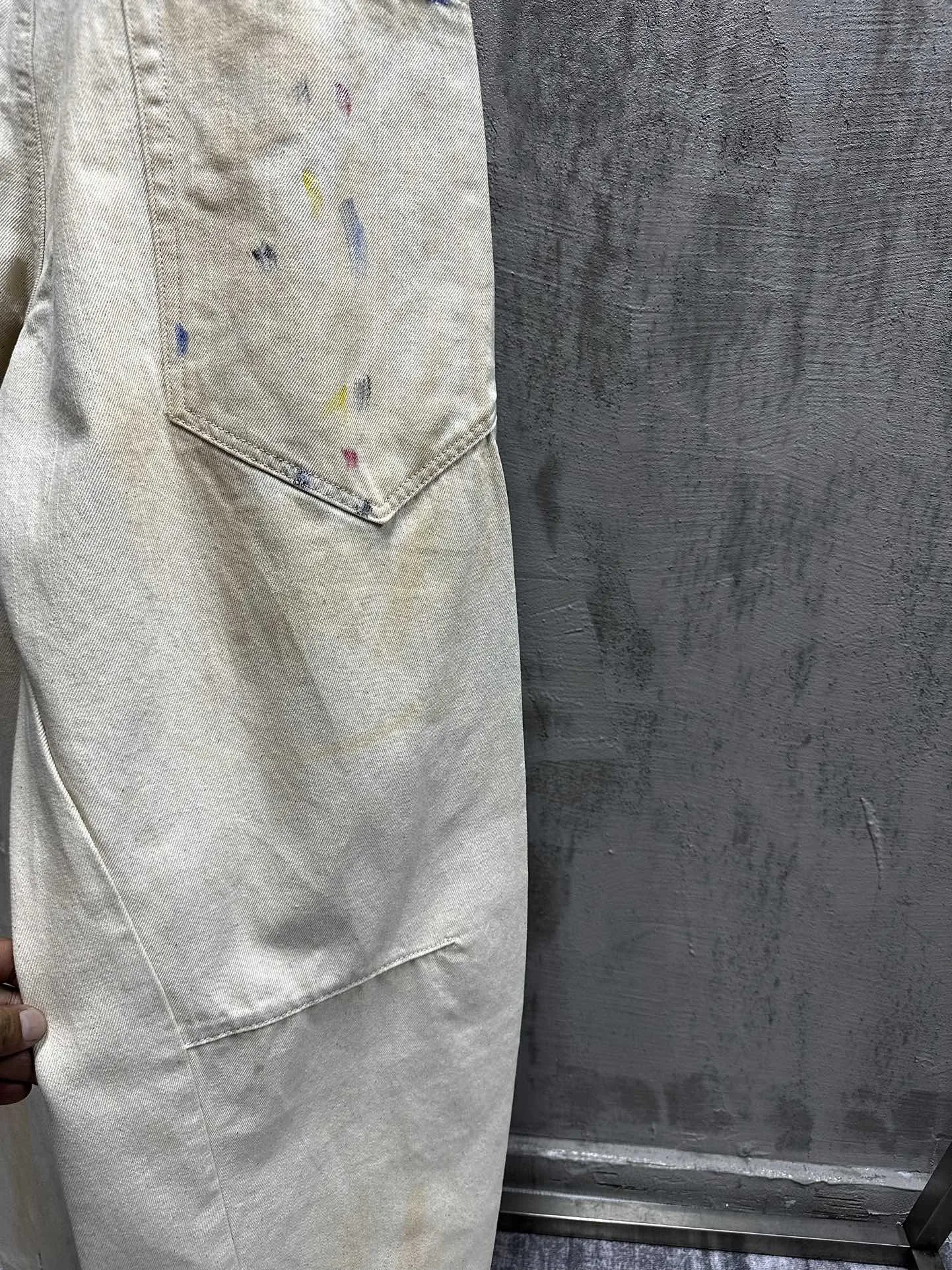 Paint-Splatter Twill Curved-Leg Trousers D20520552 — view 24